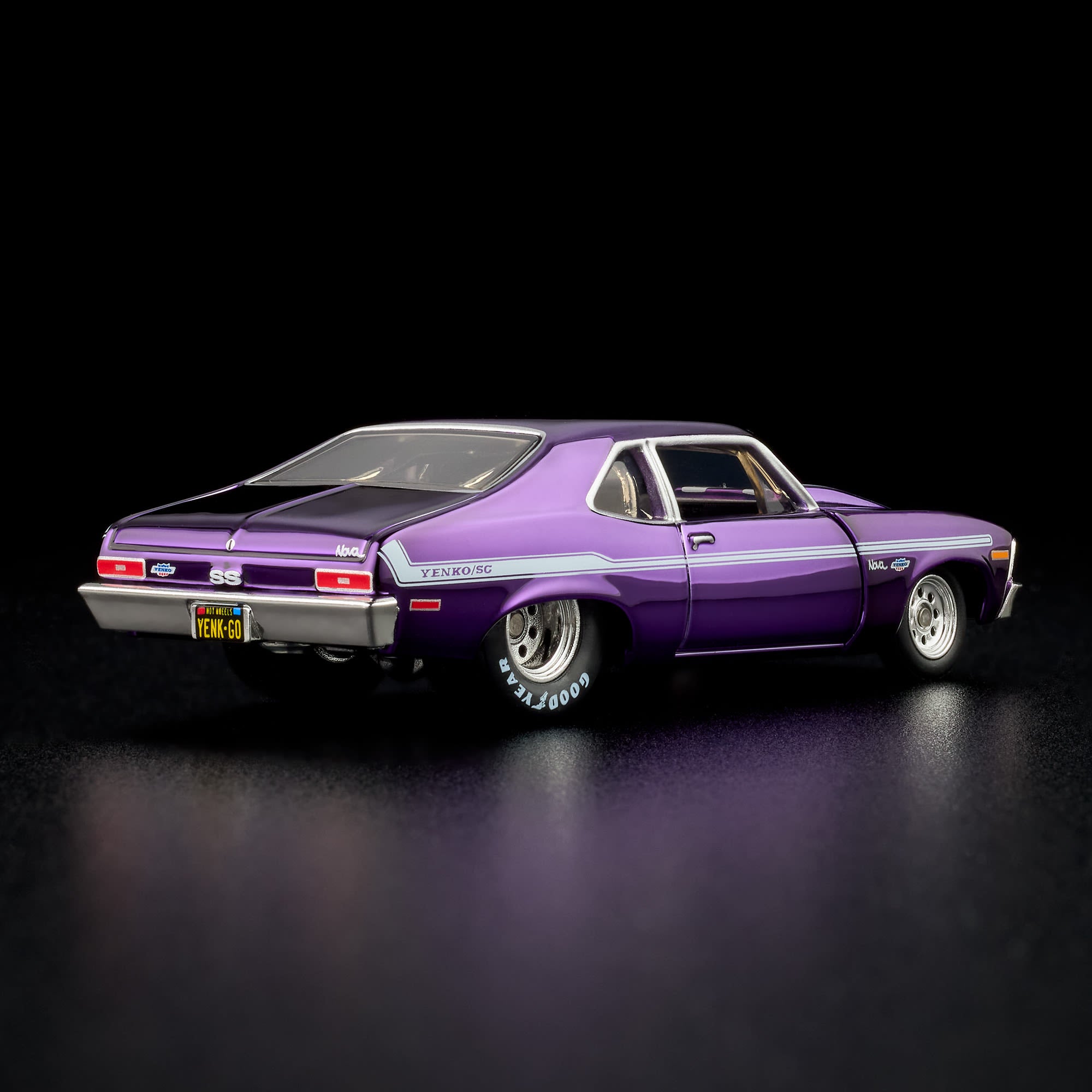 Hot Wheels RLC Exclusive 1972 Chevy Nova SS - Image 3