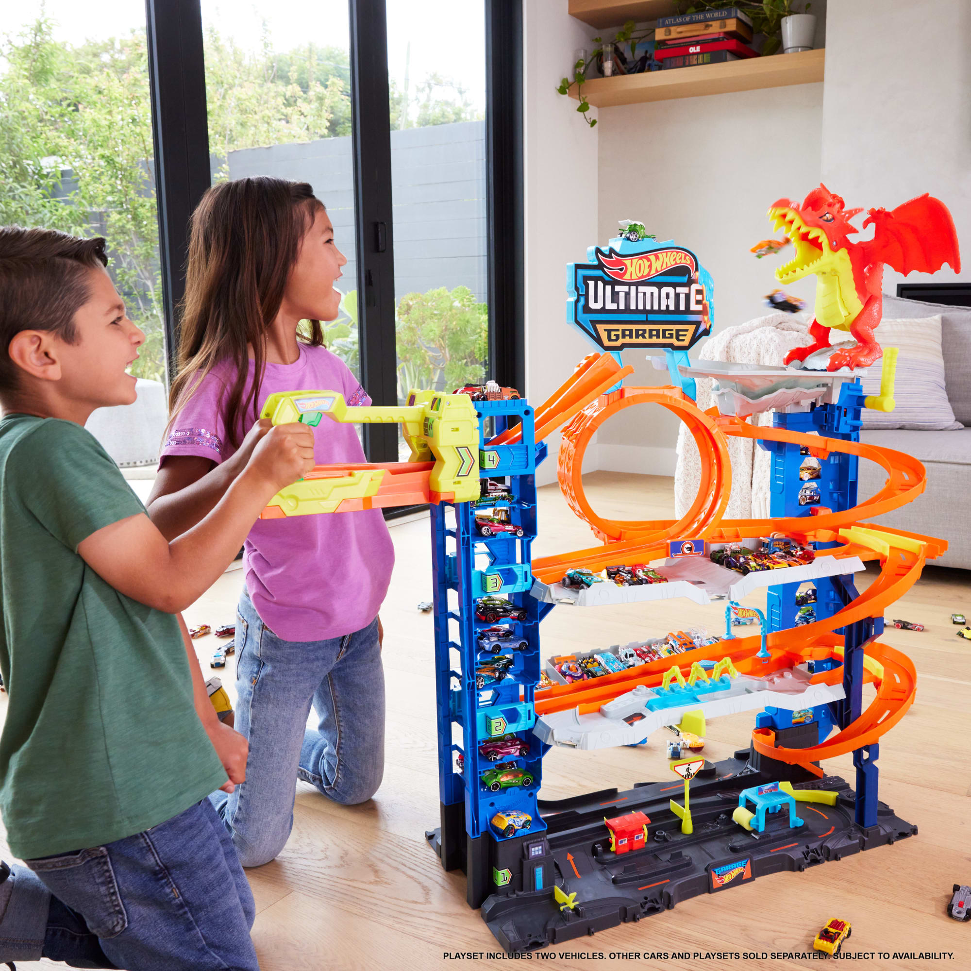 Hot Wheels City Ultimate Garage Playset From Let's Race With 2 Toy Cars & Storage For 50+ Cars - Image 2