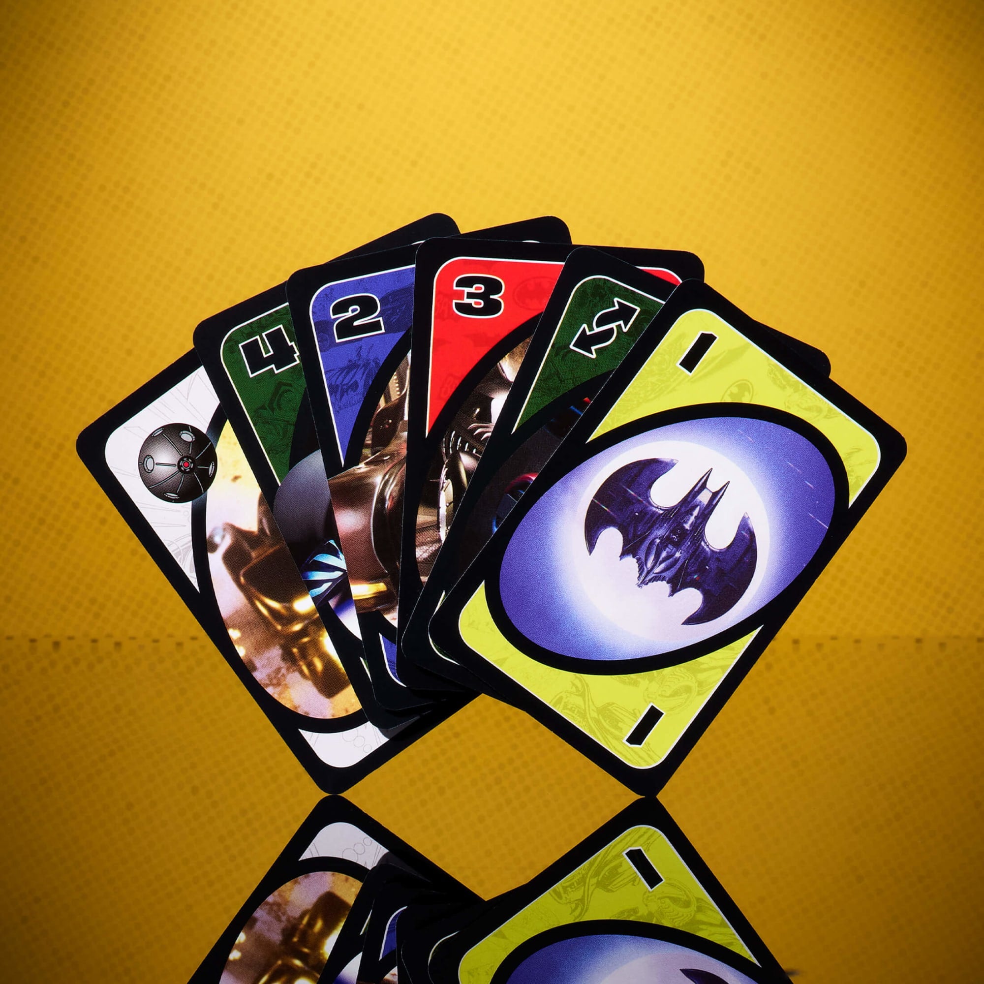 UNO Fandom Batman: Batmobiles & Gadgets Deck - Image 3