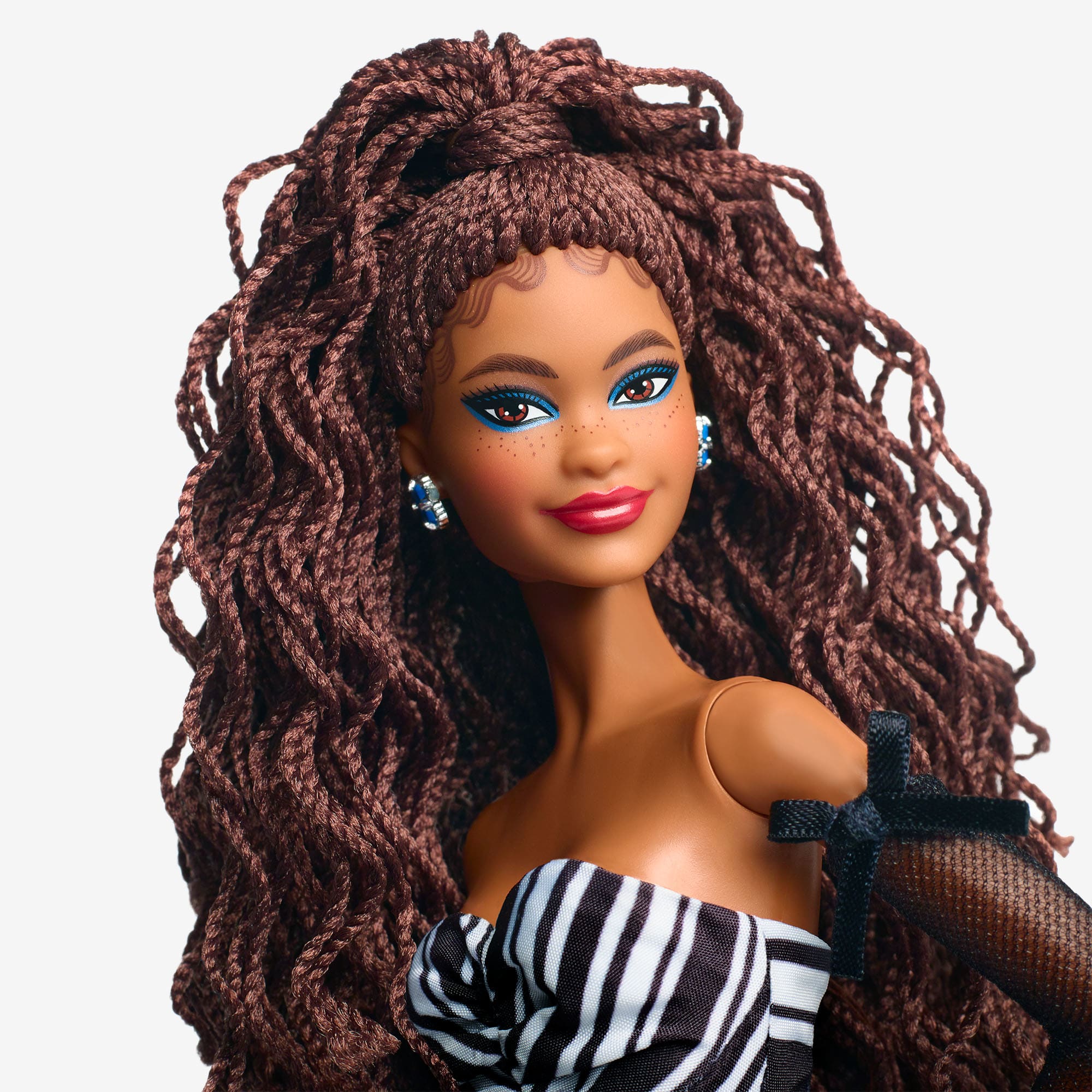 Barbie 65th Anniversary Doll With Brunette Hair - Image 3