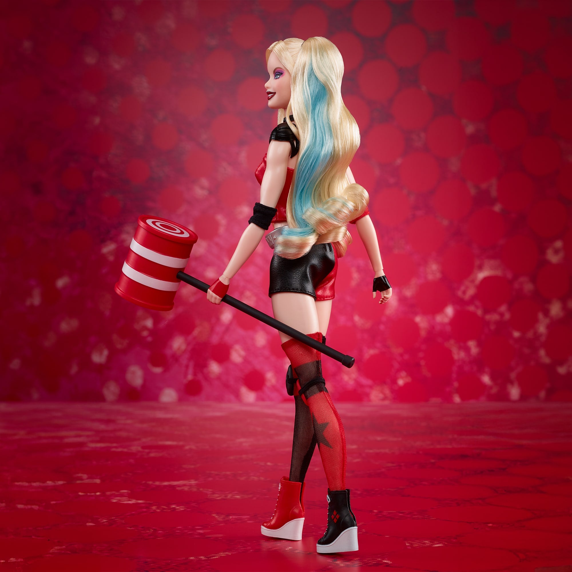 Harley Quinn Barbie Doll - Image 8