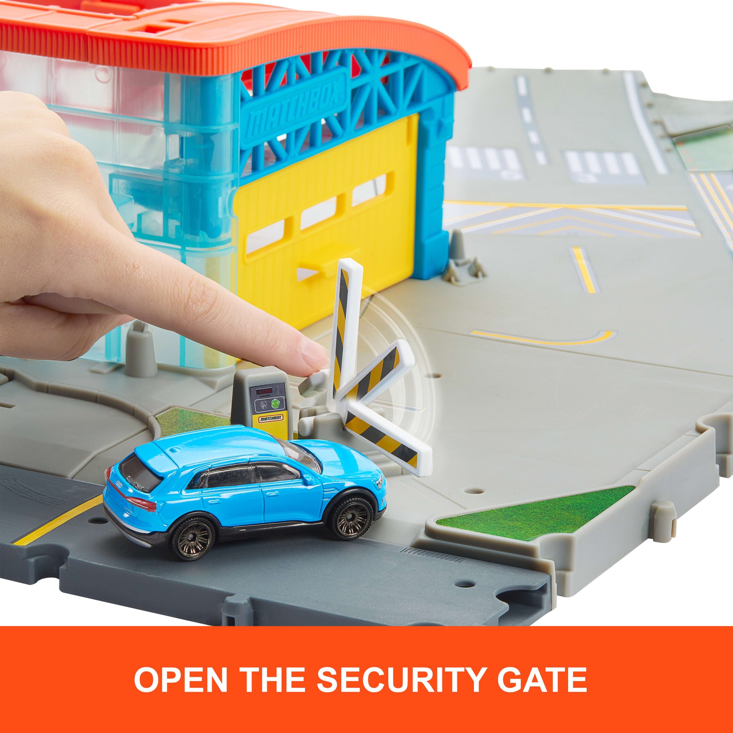 Matchbox Airport Takeoff Adventure Playset With 1 Die-Cast Toy Audi Car & 1 Plastic Plane - Image 4
