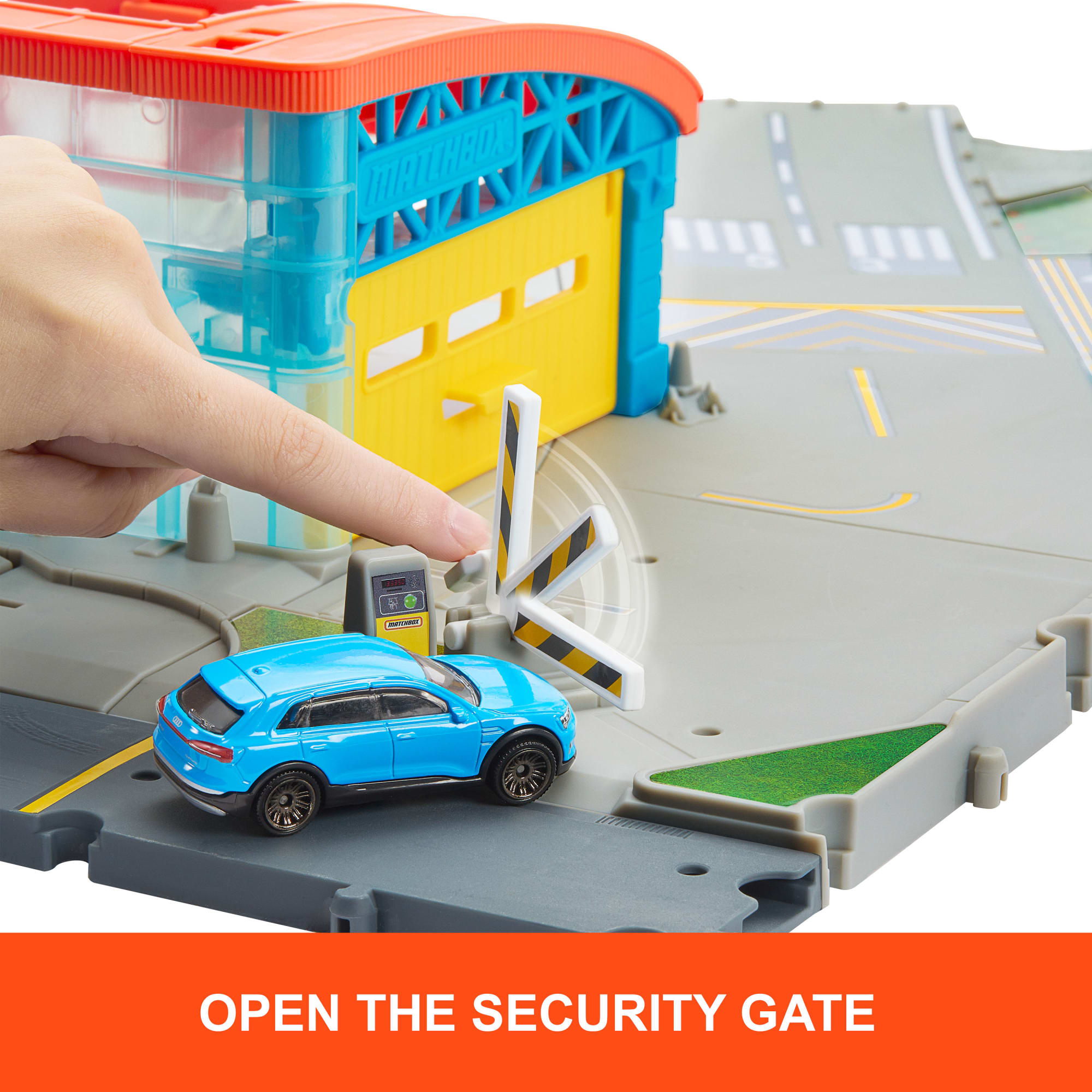 Matchbox AIrport Takeoff Adventure Playset With 1 Die-Cast Toy Audi Car & 1 Plastic Plane - Image 4