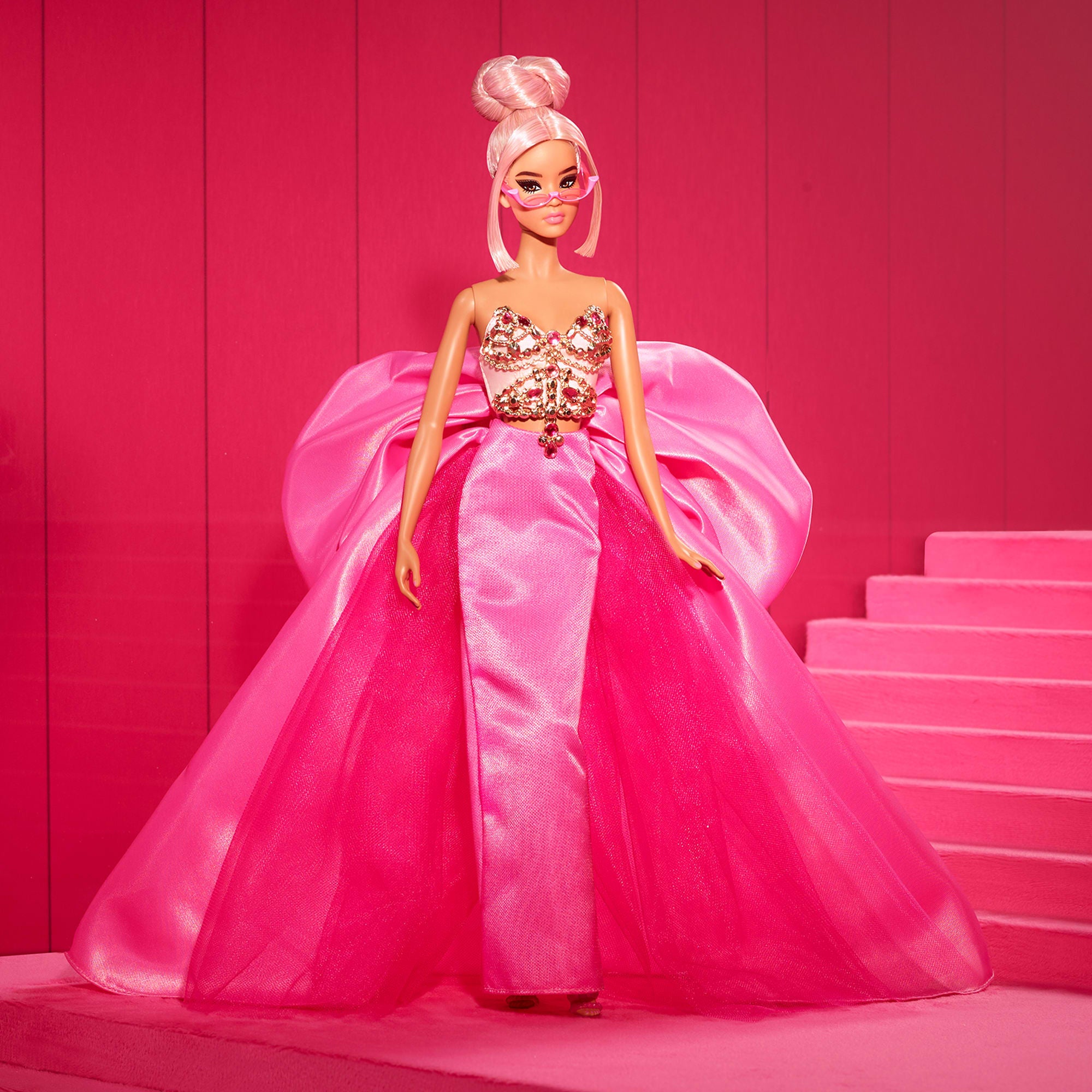 Barbie Pink Collection Doll 5 - Image 4