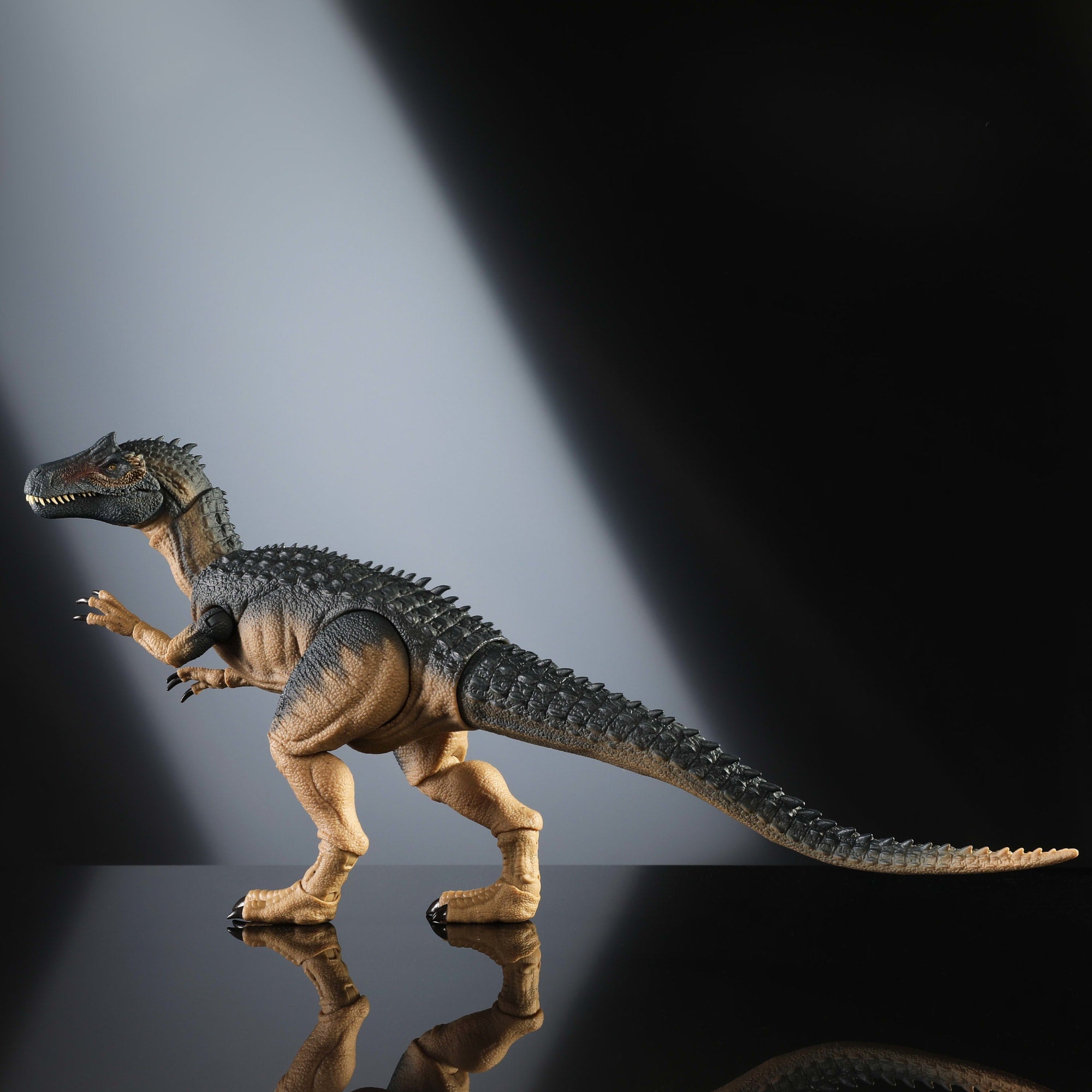 Jurassic World Hammond Collection Allosaurus - Image 4