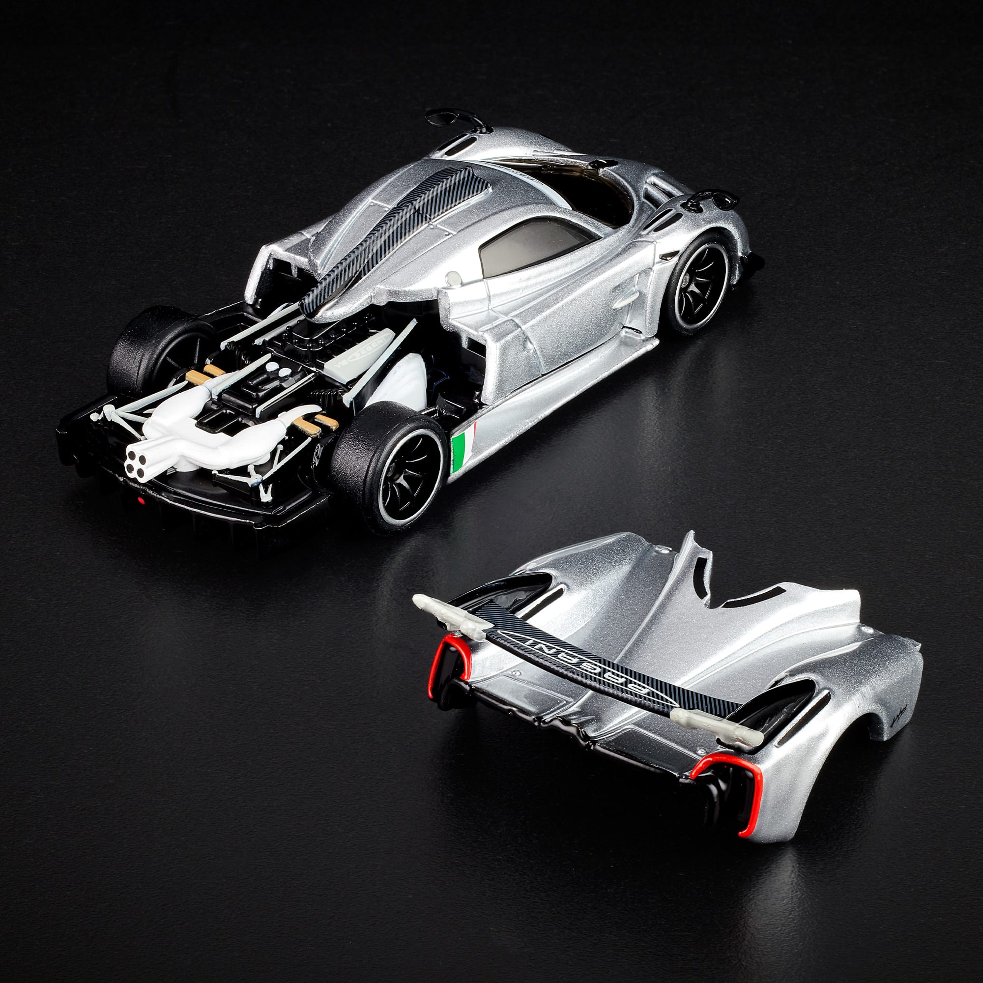 Hot Wheels RLC Exclusive '21 Pagani Huayra R - Image 3