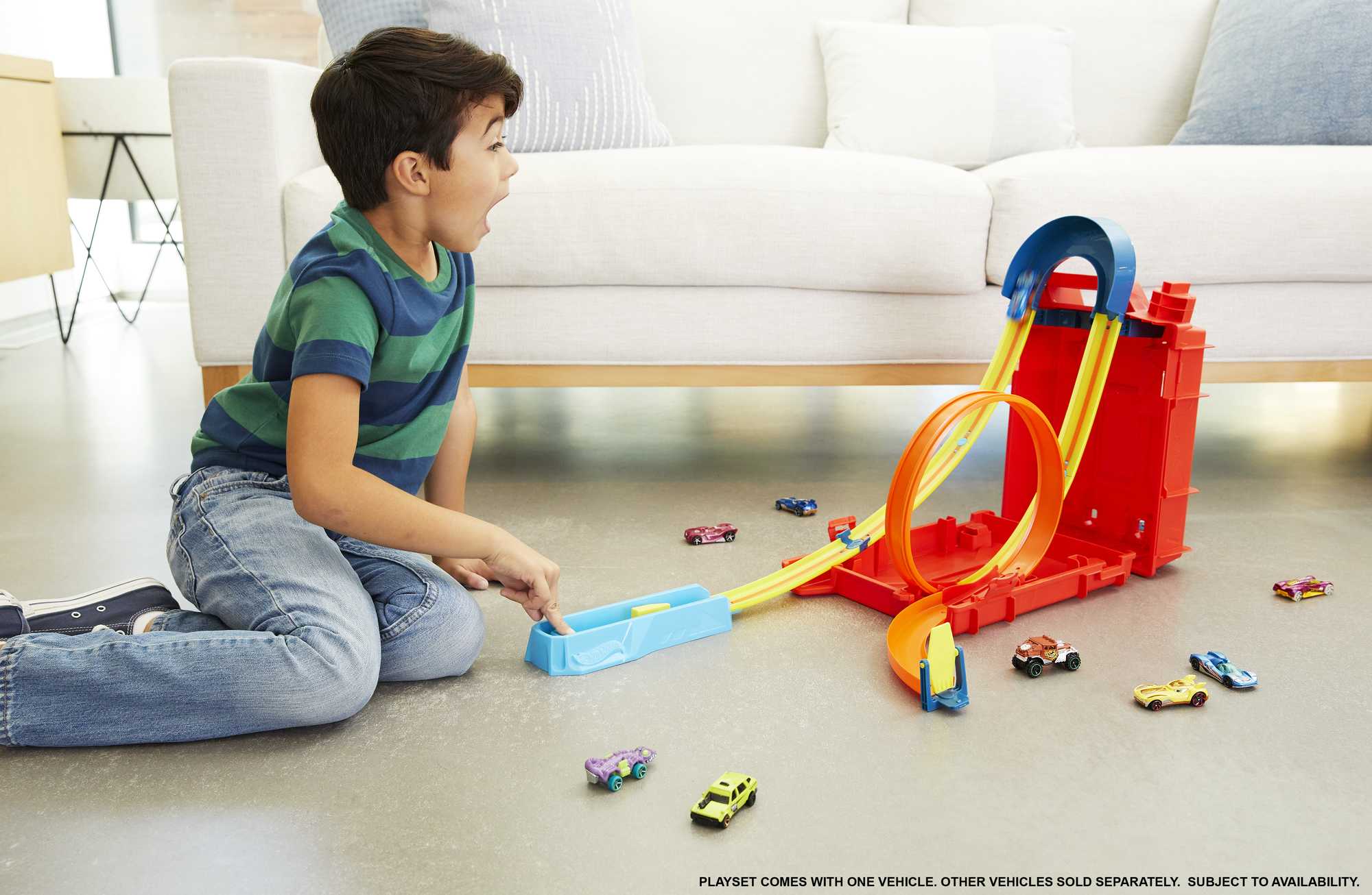 Hot Wheels Track Builder Unlimited Fuel Can Stunt Box - Image 2