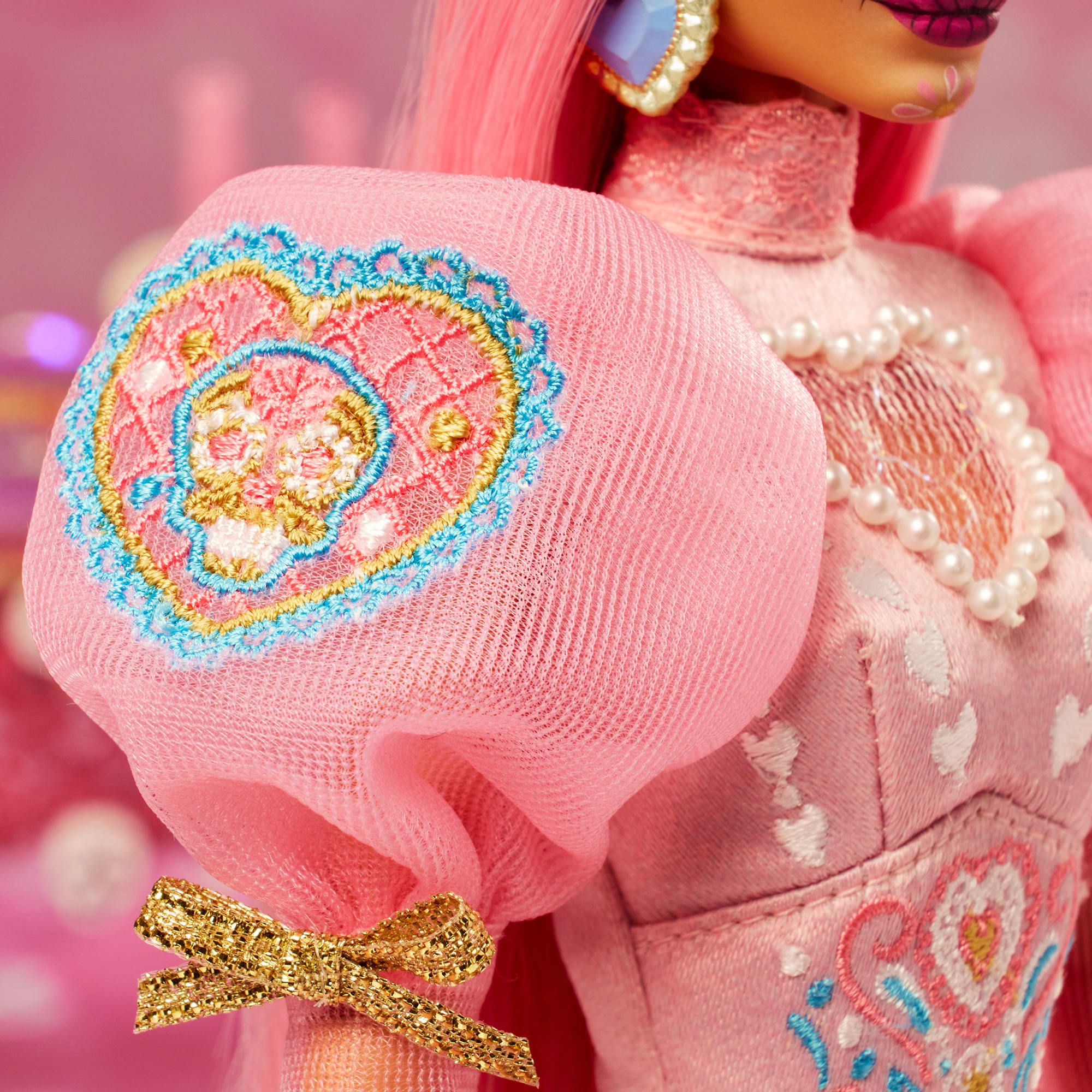 2023 Día De Muertos Barbie x Pink Magnolia Doll - Image 8