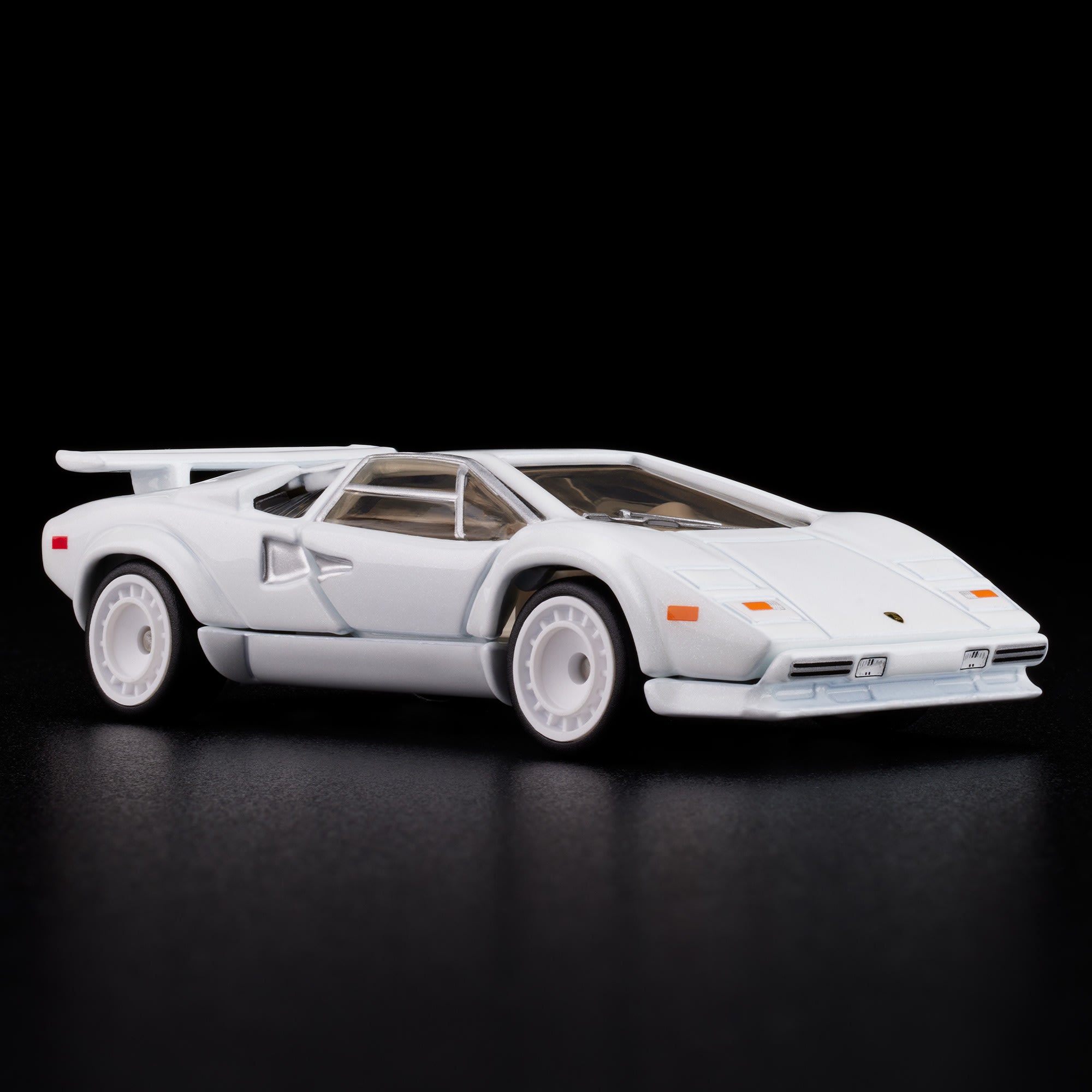 Hot Wheels RLC Exclusive 1982 Lamborghini Countach LP 500 S