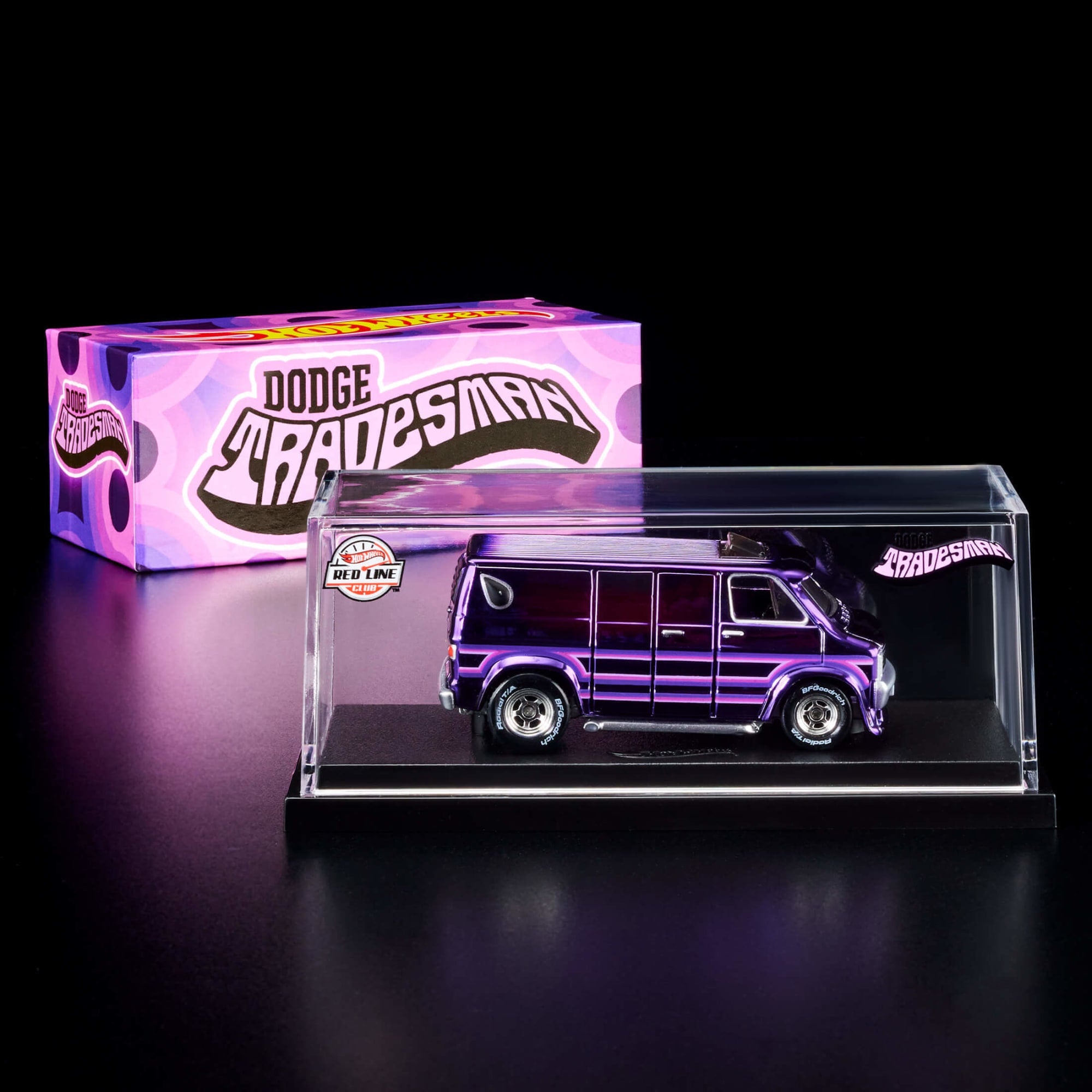 Hot Wheels RLC Exclusive '70s Dodge Tradesman Van - Image 9