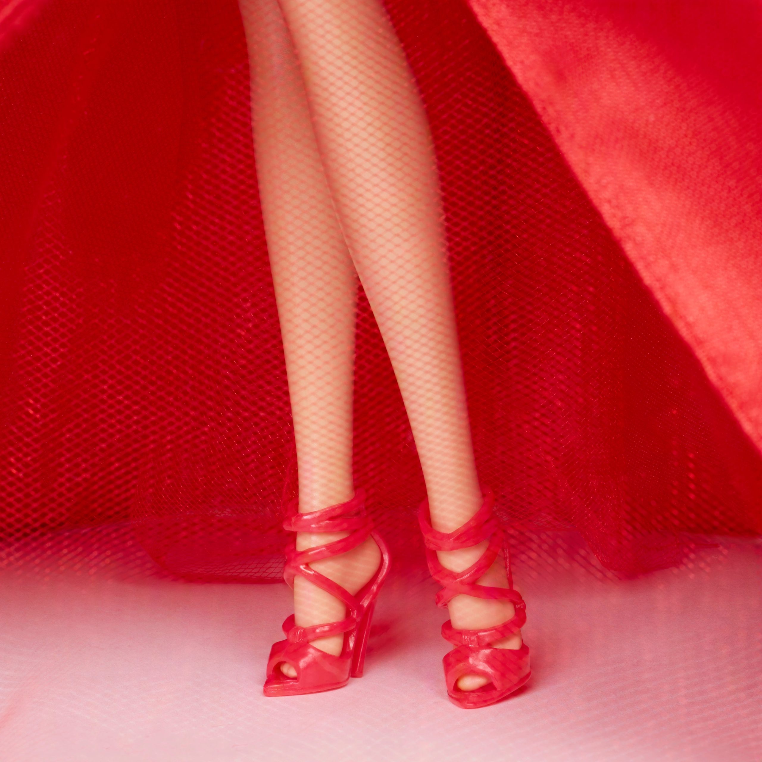 Barbie Signature 2026 Holiday Barbie Fashion Doll. Seasonal Collector. Blonde With Red Gown With Bow Detail - Image 4