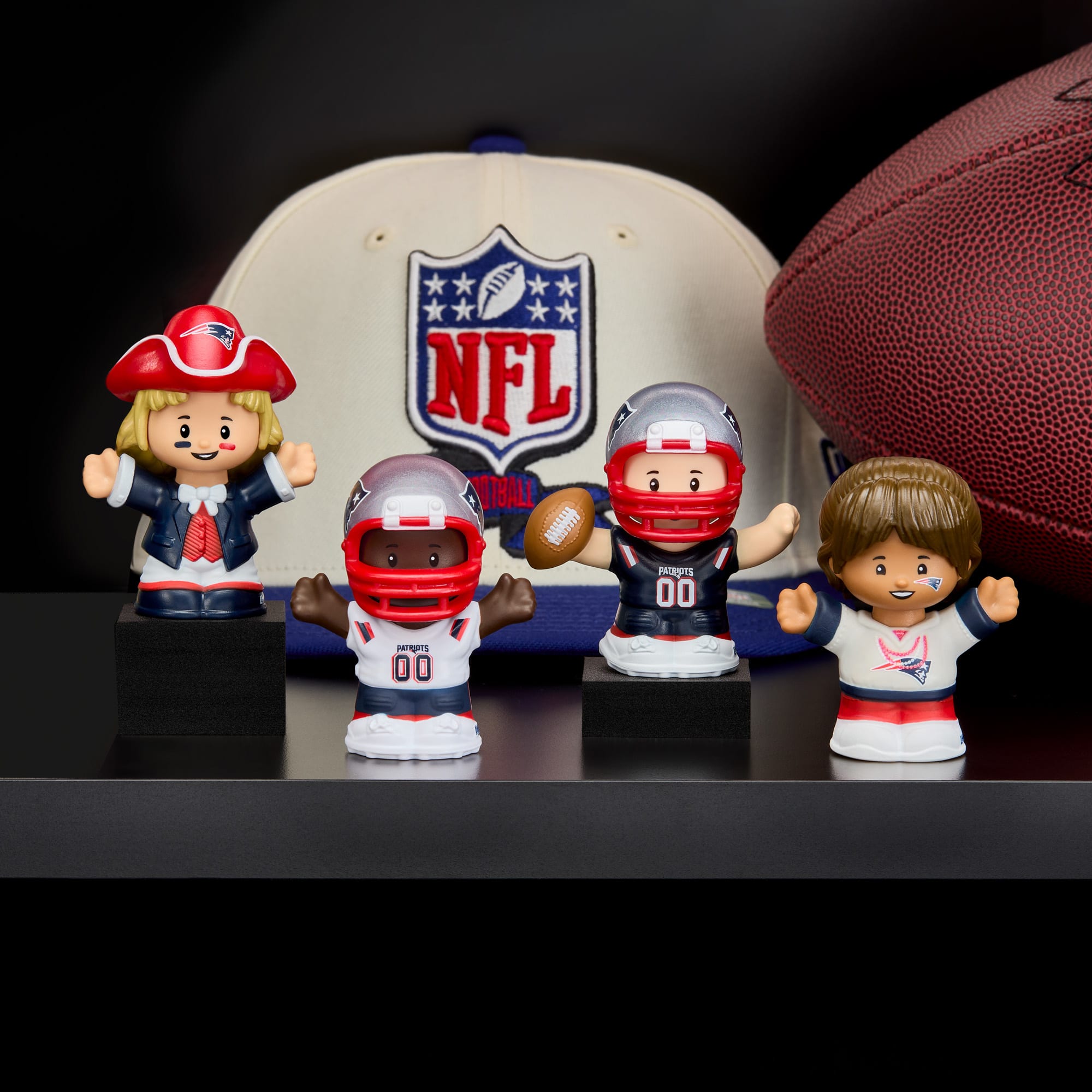 Little People Collector x NFL New England Patriots Set - Image 3