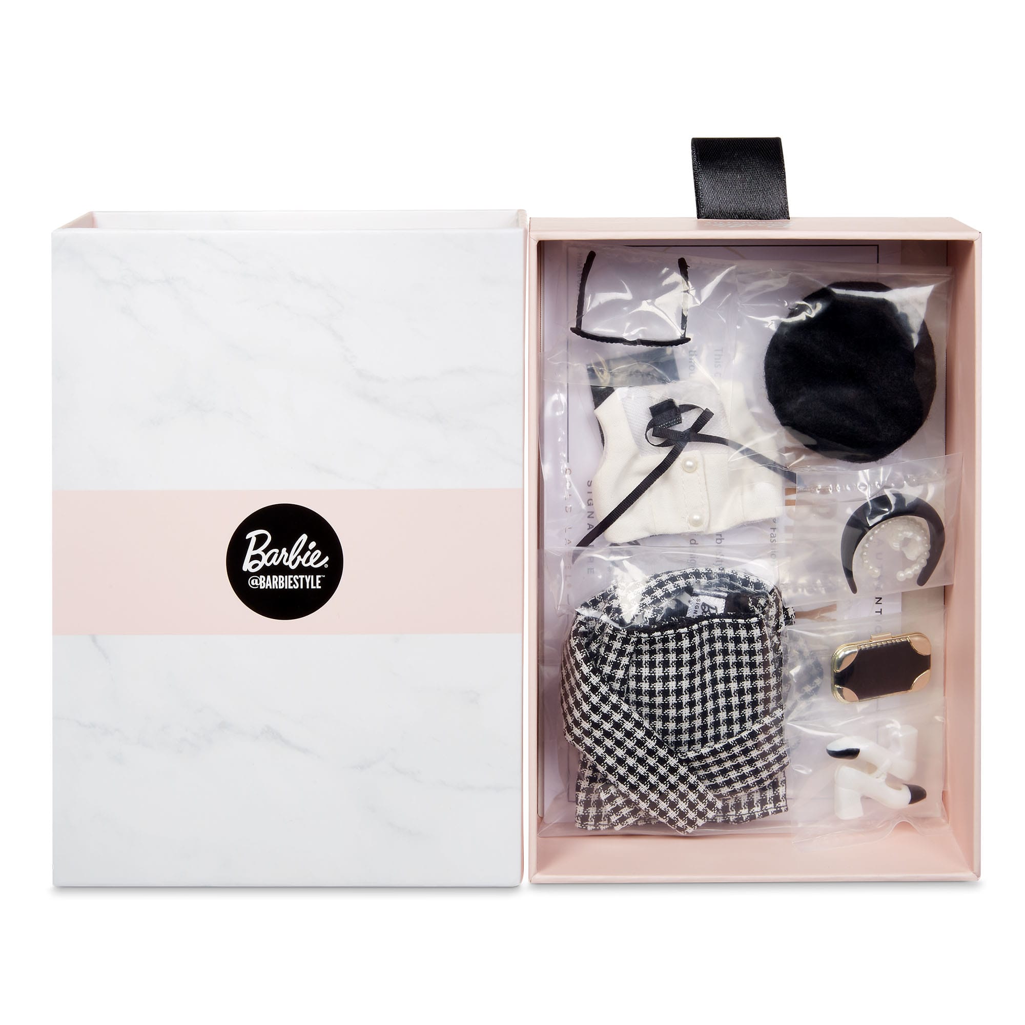 @BarbieStyle Plazacore Fashion Pack - Image 7