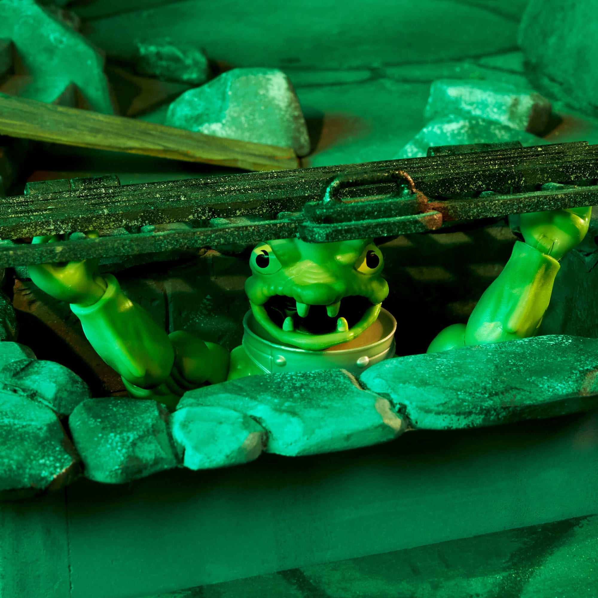 MOTU Origins Frog Monger Figure - Image 3