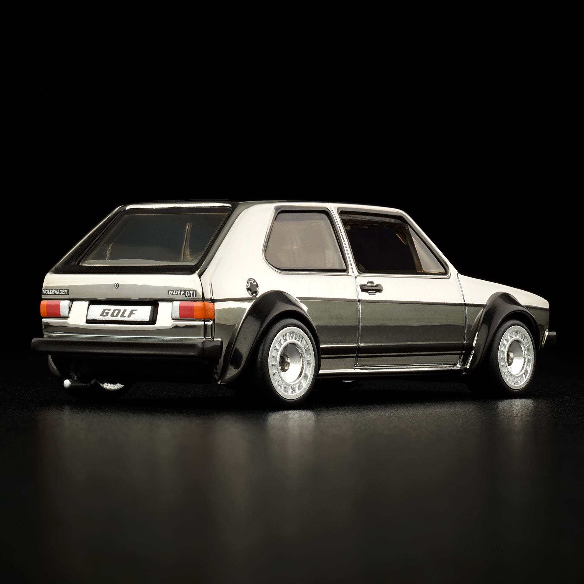 Hot Wheels RLC Exclusive 1976 Volkswagen Golf Mk1 GTI - Image 13