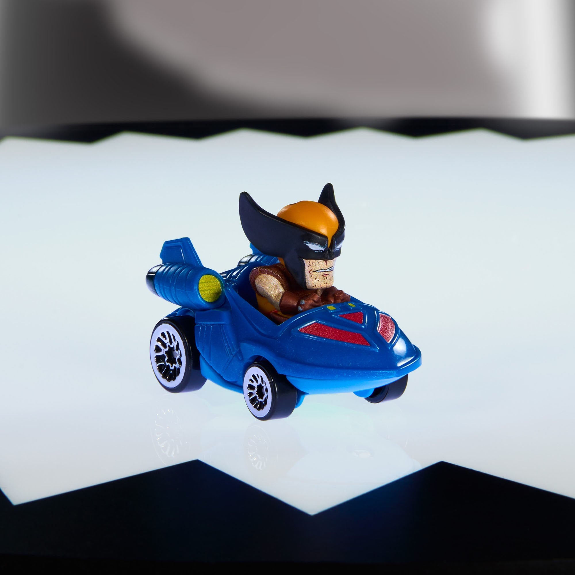 Hot Wheels RacerVerse Marvel Super Heroes Secret Wars Vehicle - Image 2