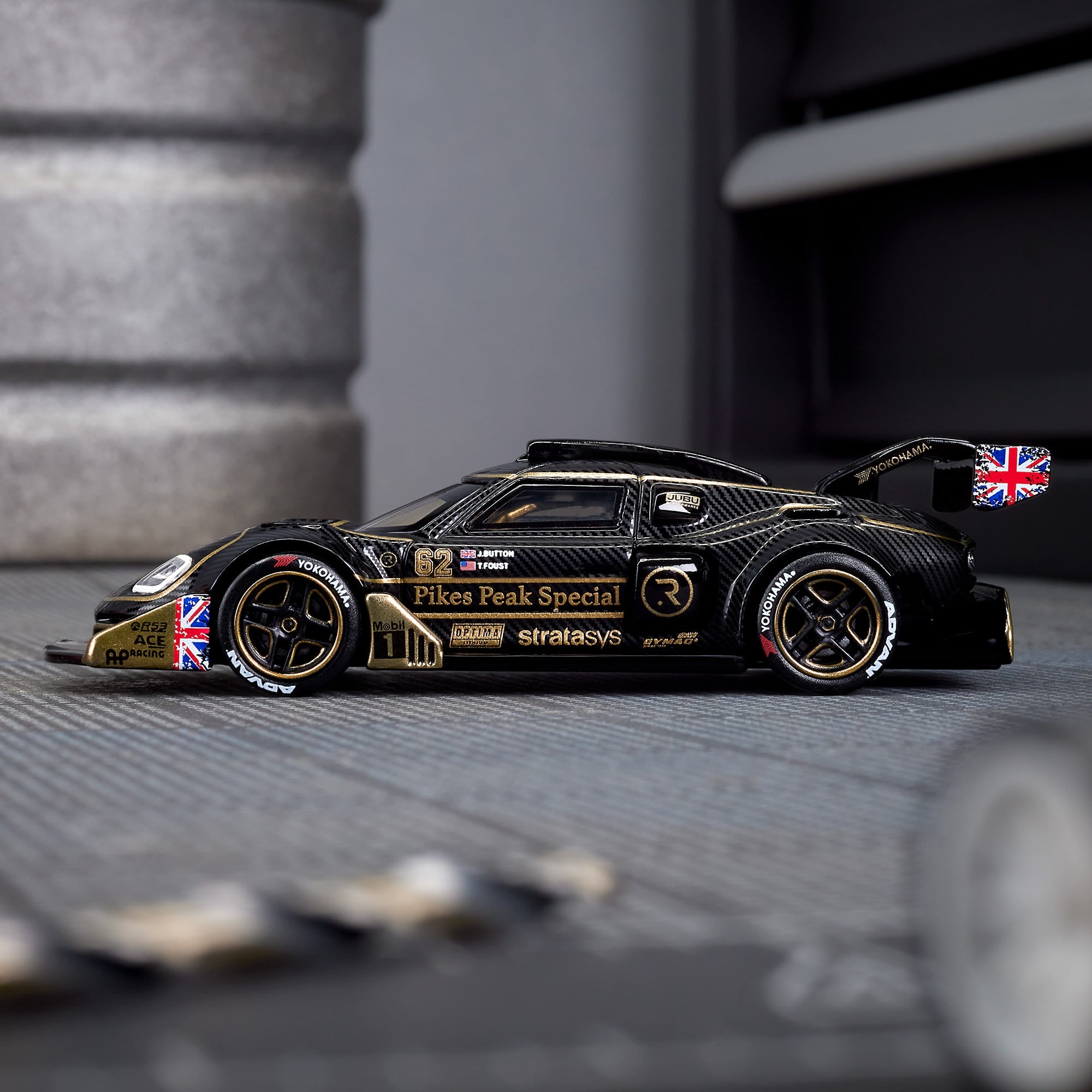 Hot Wheels Elite 64 Radford Type 62-2 Pikes Peak - Image 6