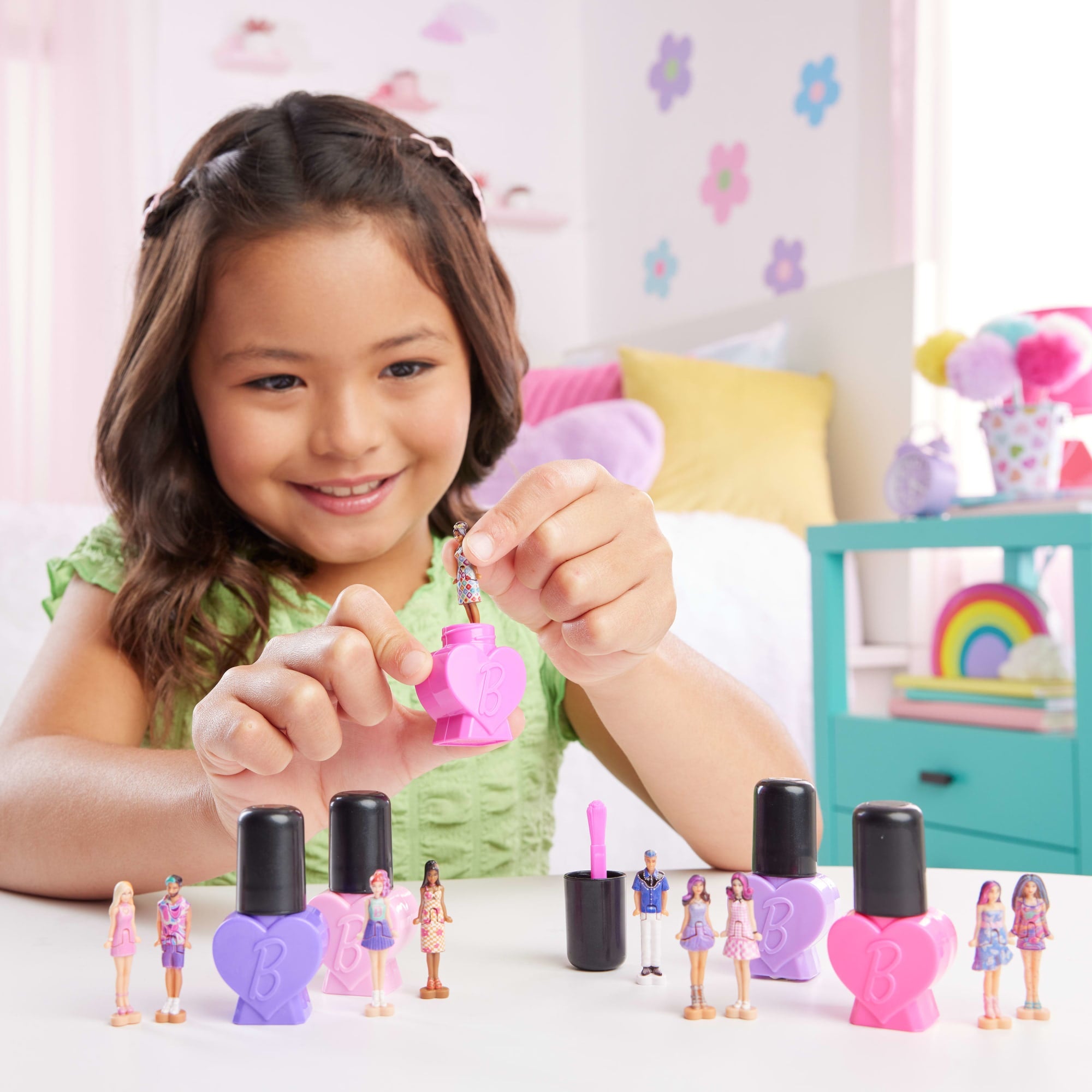 Barbie Mini BarbieLand Muñeca Fashionista Sorpresa - Image 2