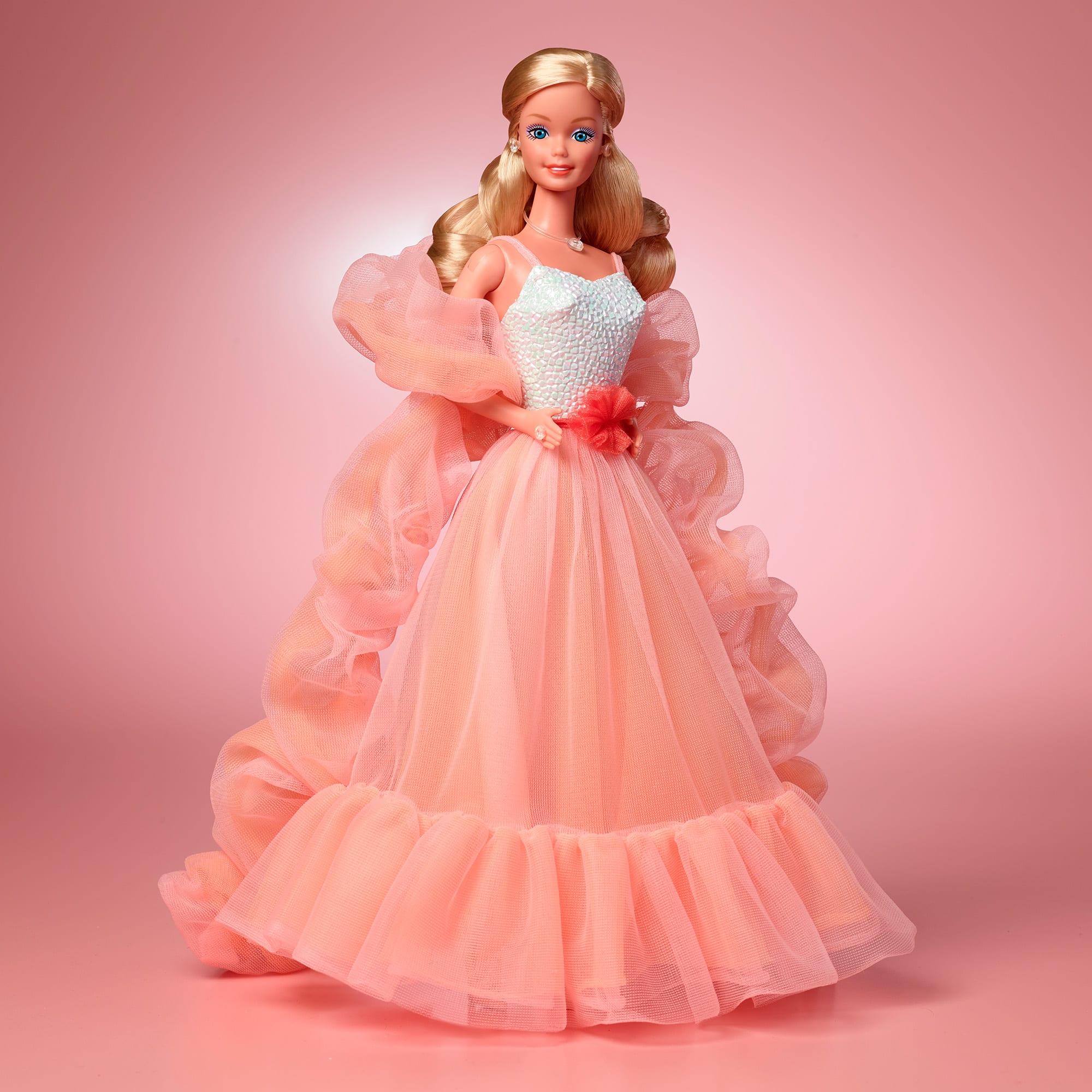 Peaches 'n Cream Barbie Doll. Blonde Hair - Image 2