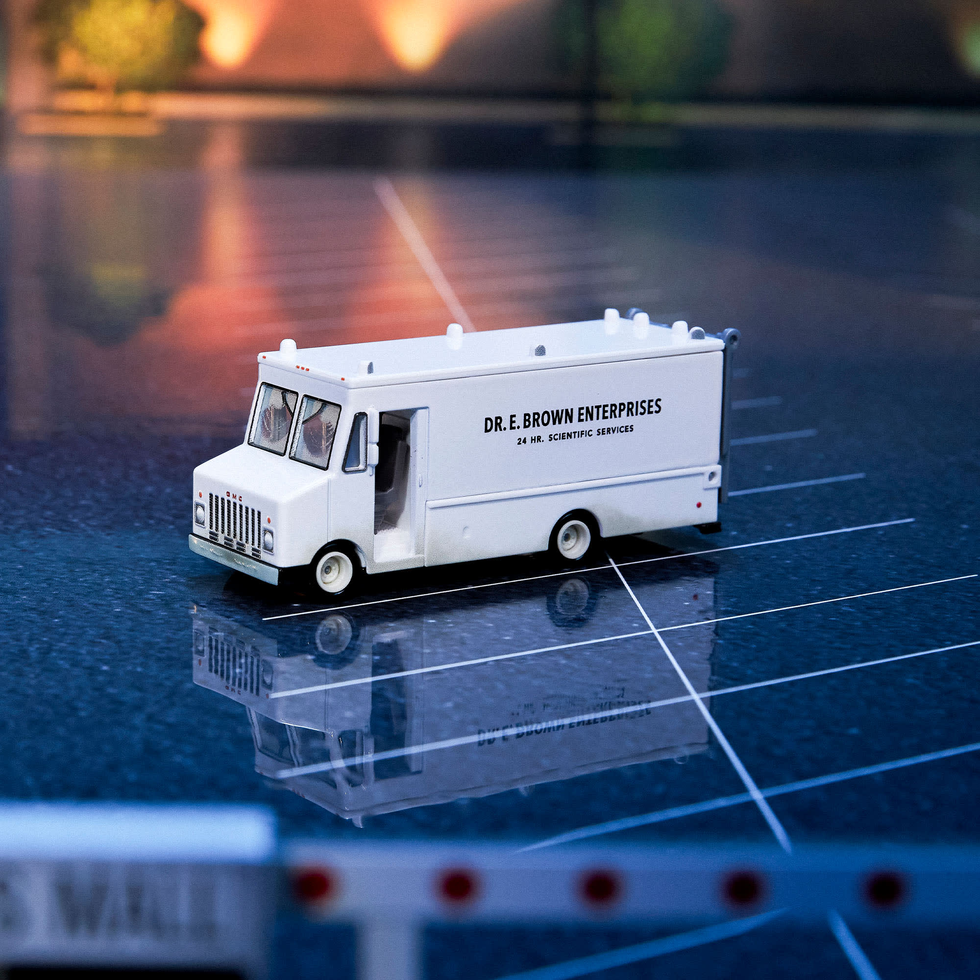 Hot Wheels Back to the Future 40th Anniversary Set - Image 4