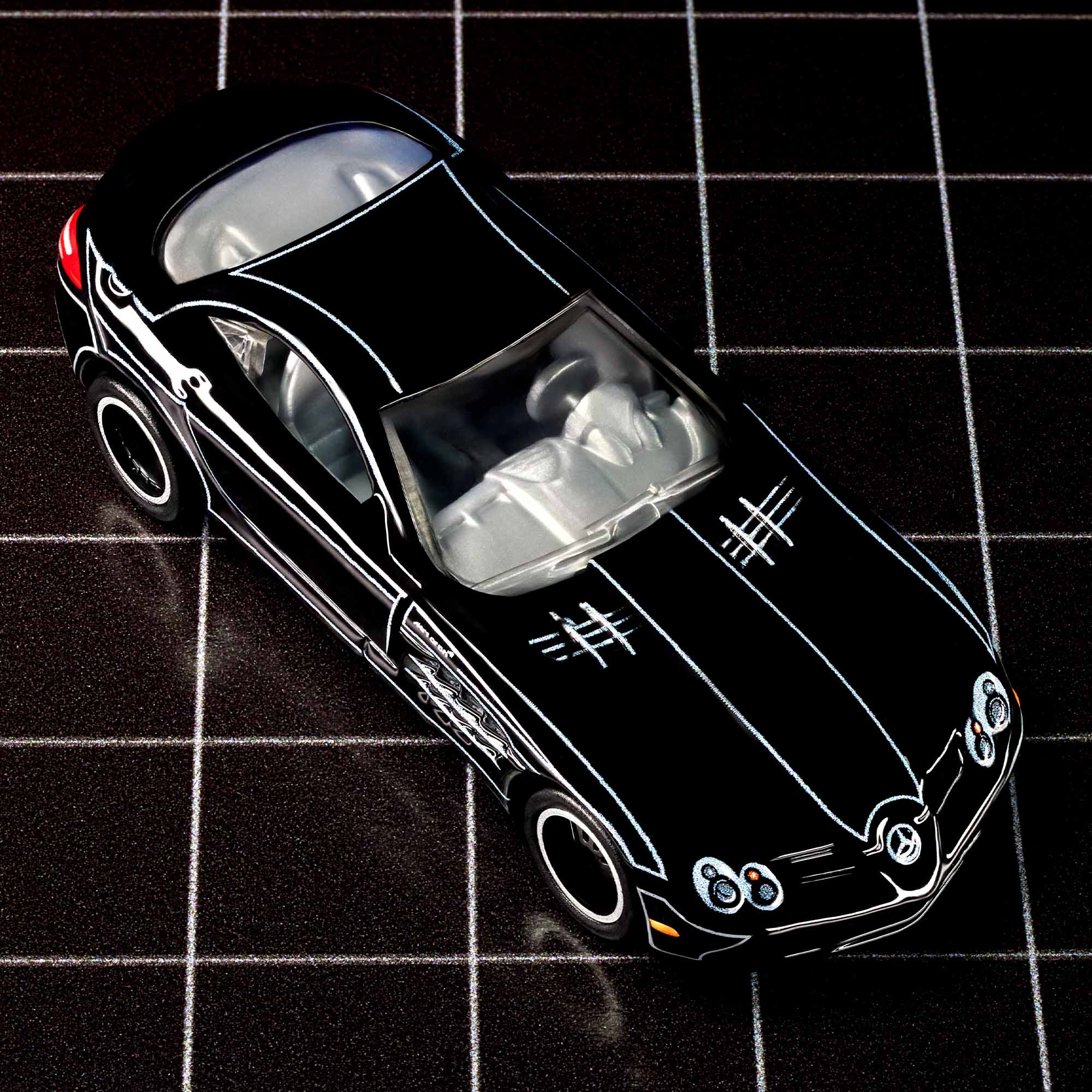 Matchbox Collectors Mercedes-Benz SLR McLaren - Image 8