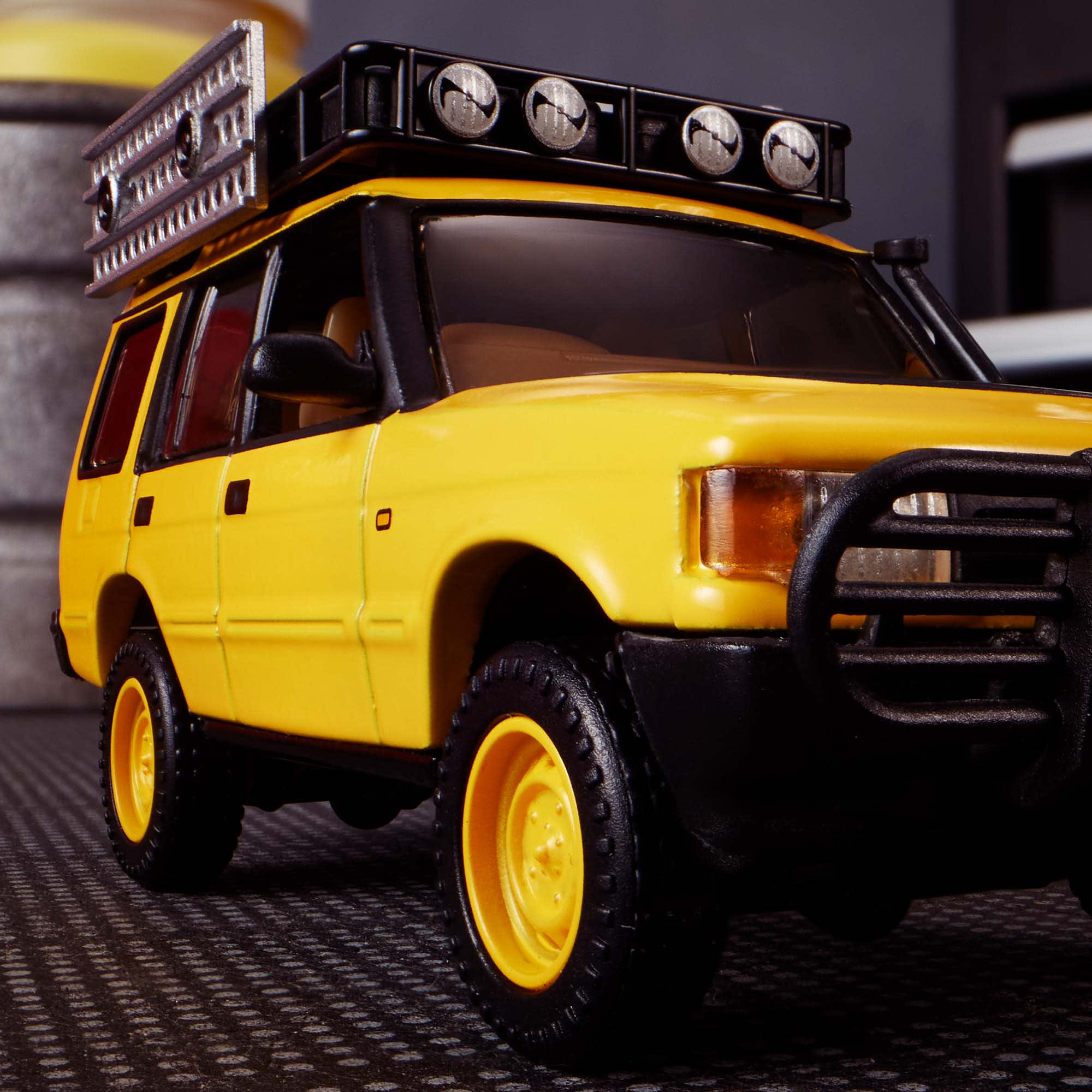 Hot Wheels Elite 64 Mod Shop '94 Land Rover Discovery - Image 11