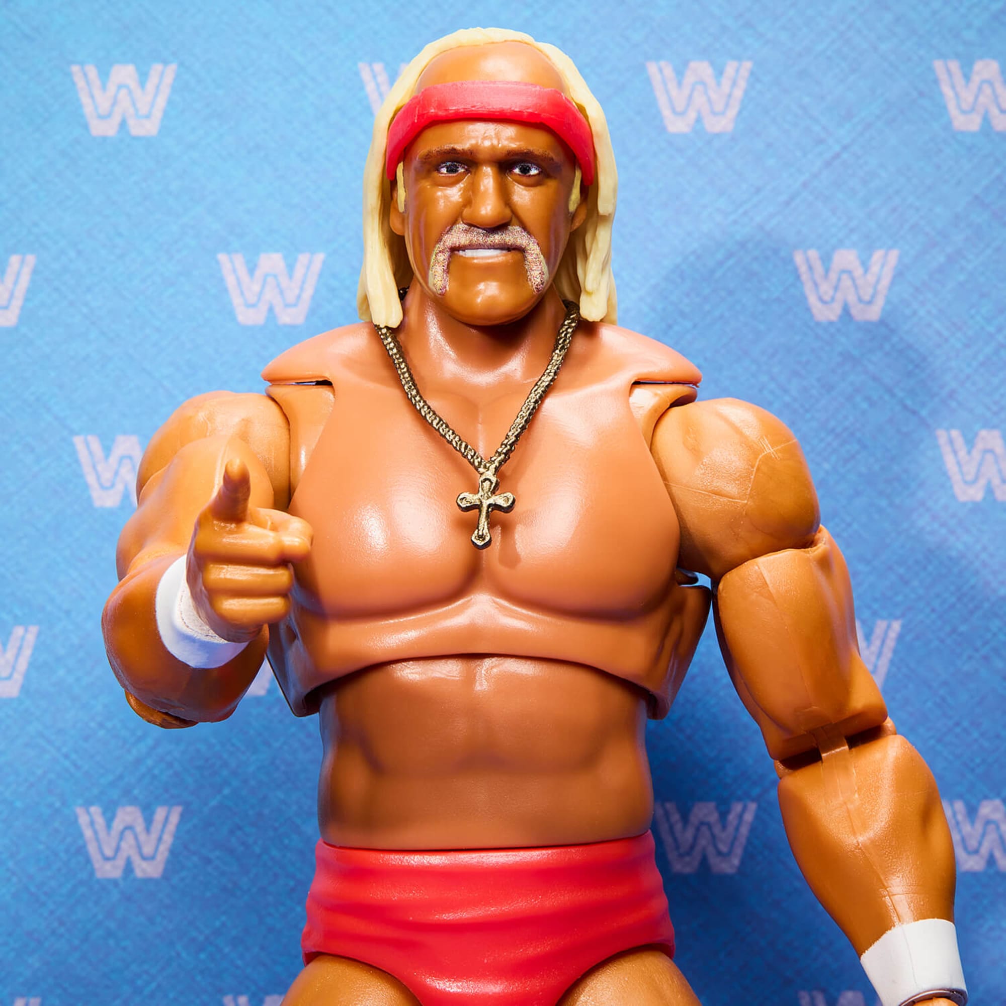 WWE Coliseum Collection Hulk Hogan & Terry Funk Ultimate Edition Figures - Image 2