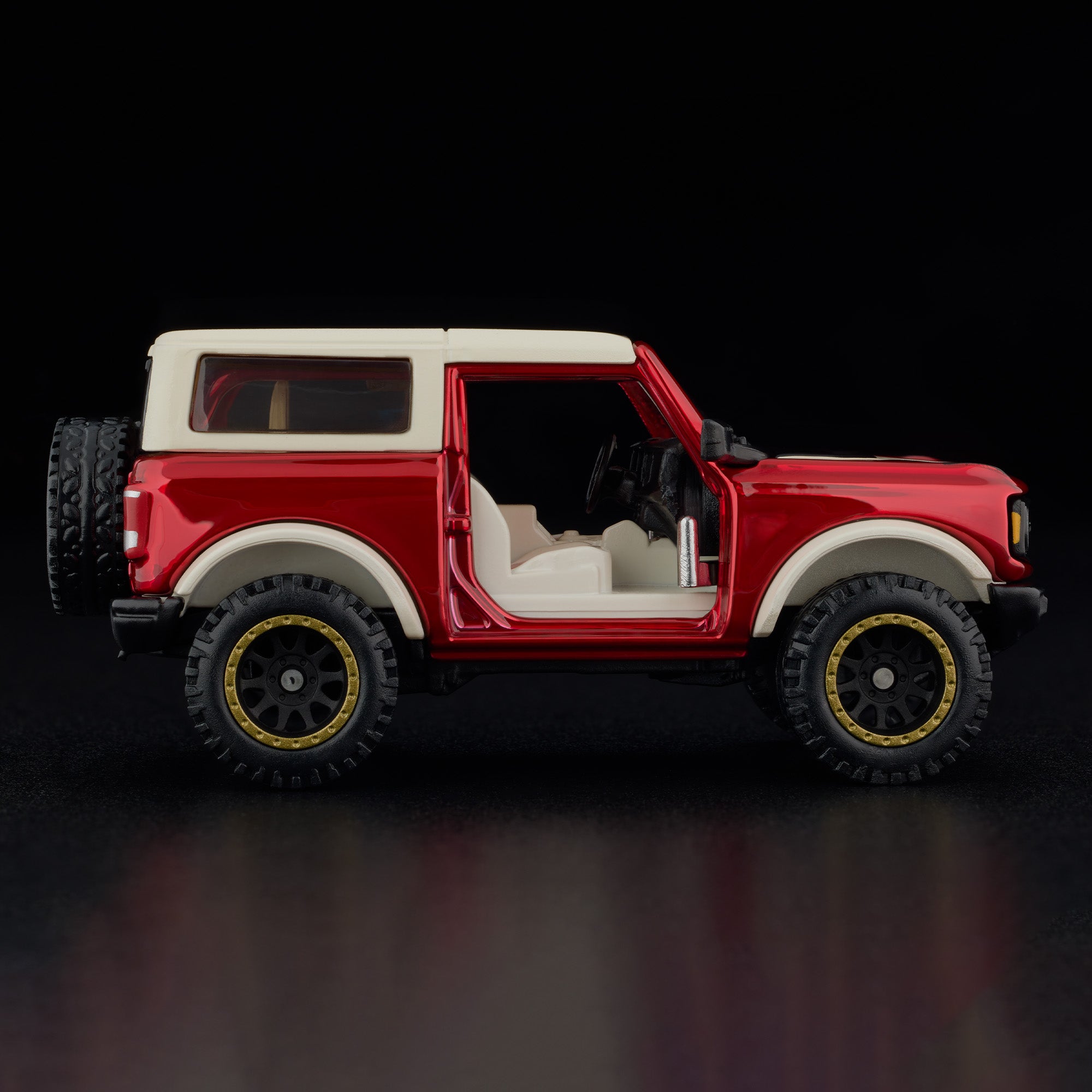 Hot Wheels RLC Exclusive '21 Ford Bronco With CHASE Version - Image 12