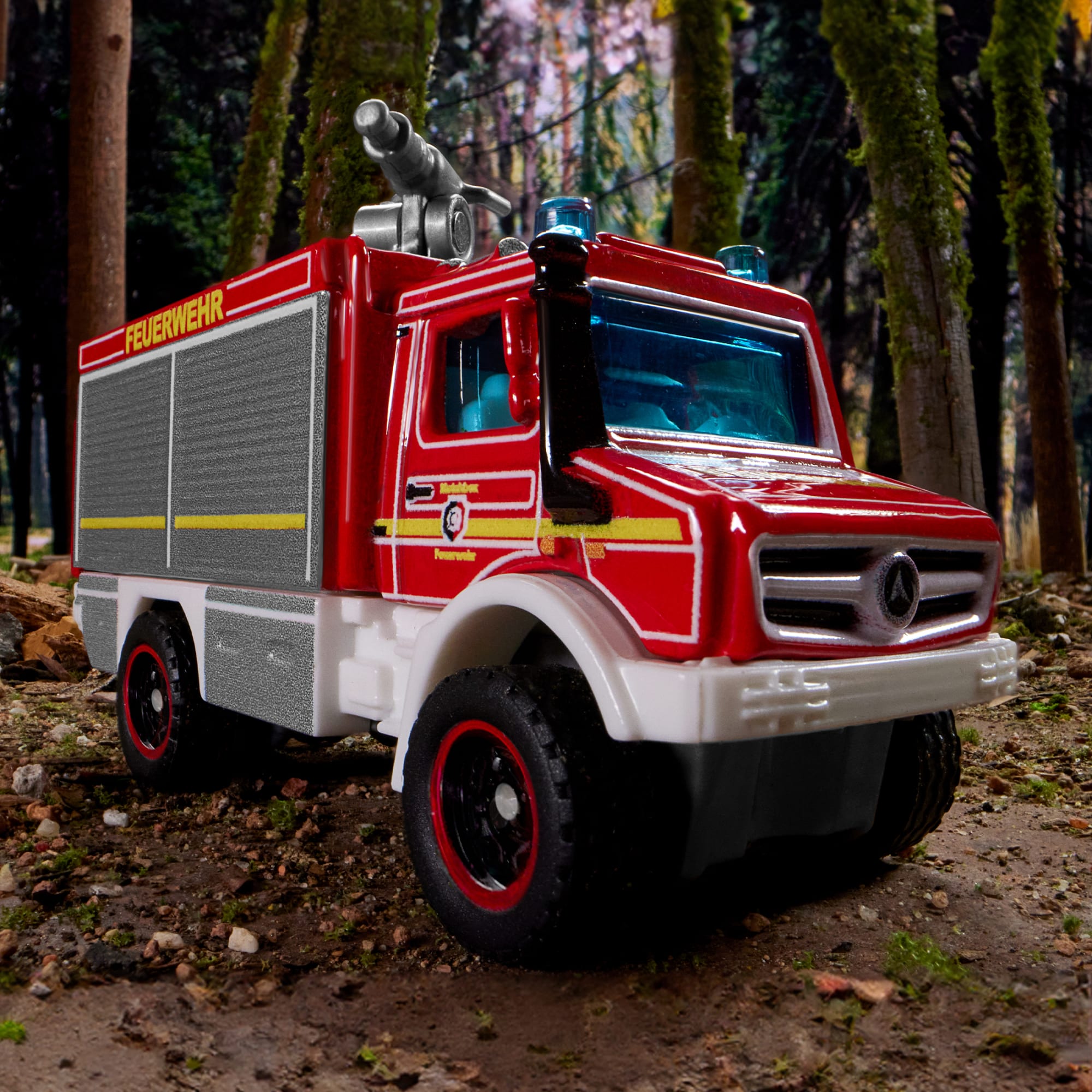 Matchbox Collectors Mercedes-Benz Unimog Fire Truck - Image 15