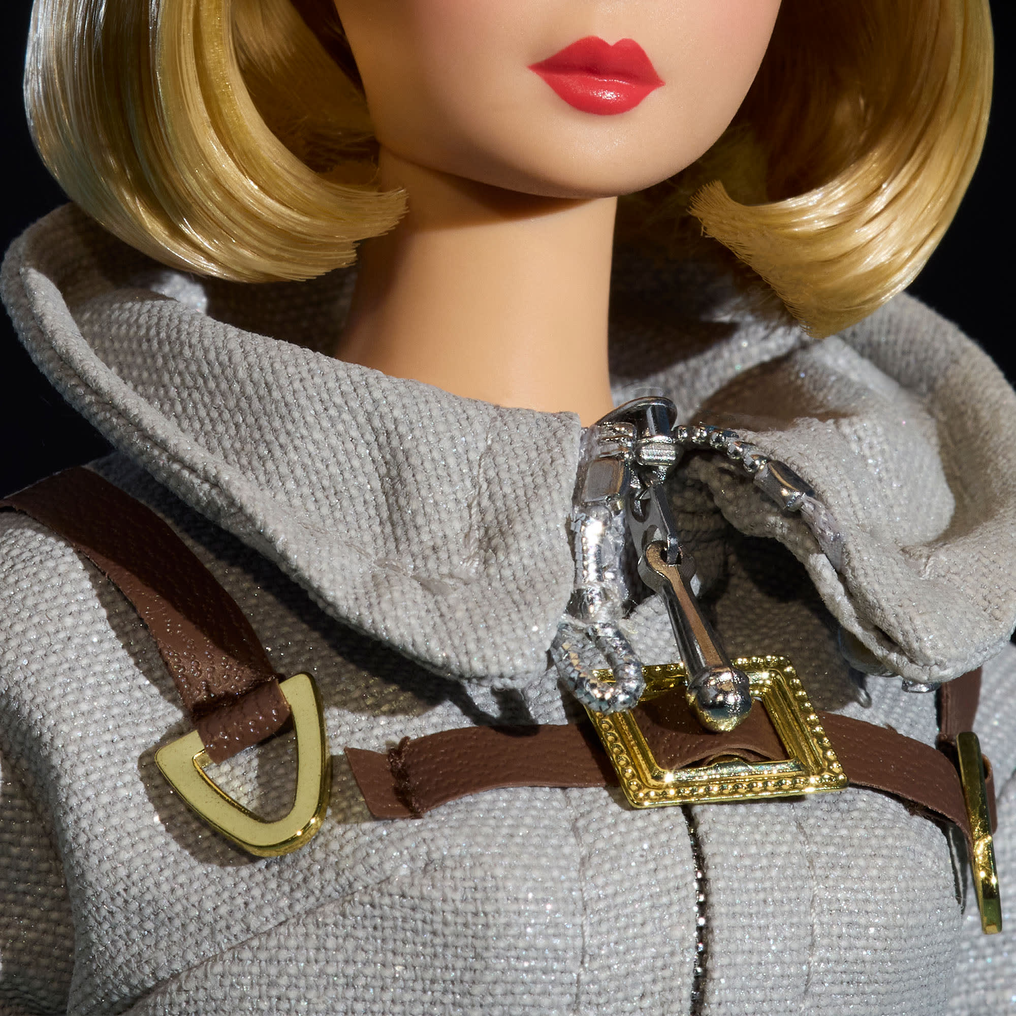 Barbie Miss Astronaut 60th Anniversary Doll - Image 5