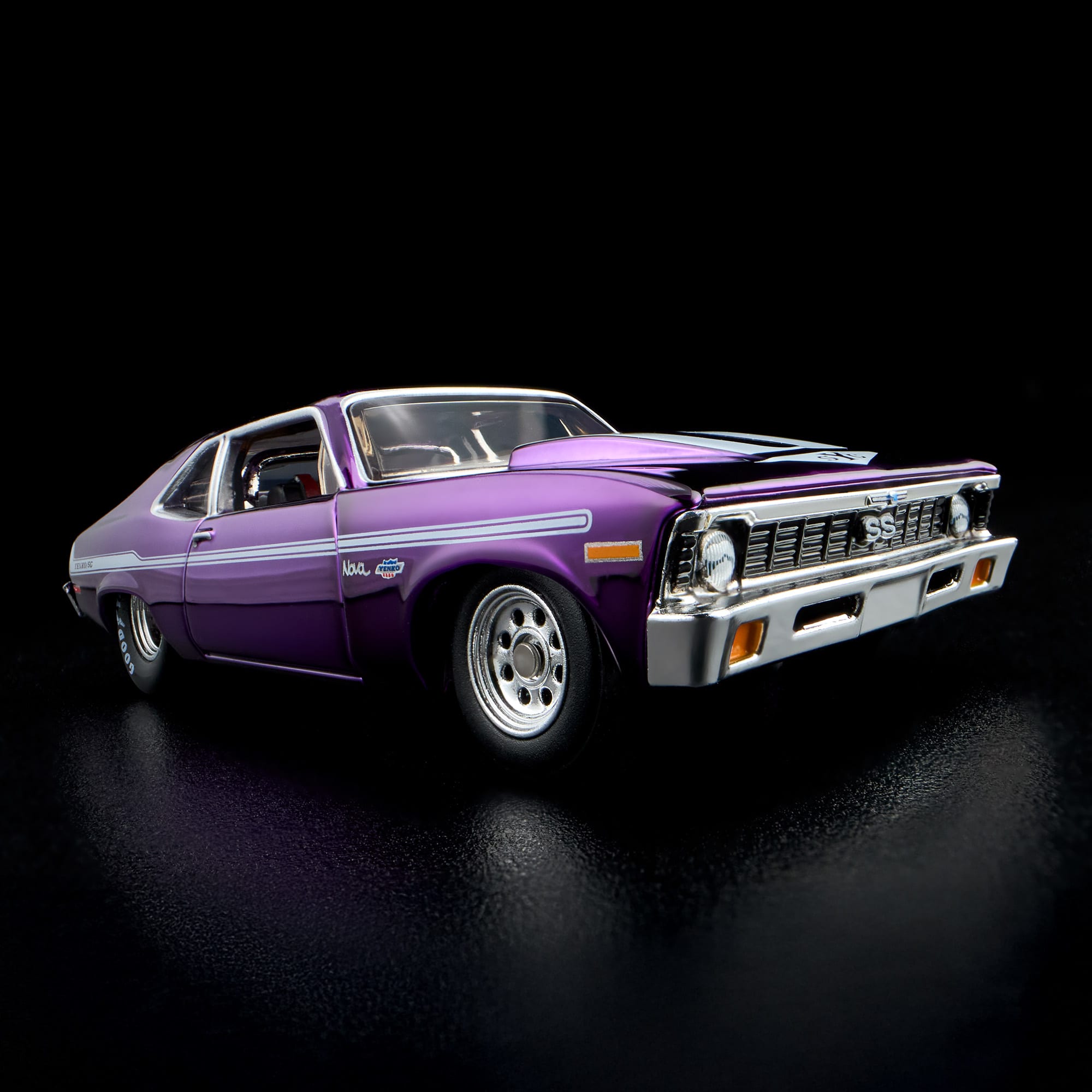 Hot Wheels RLC Exclusive 1972 Chevy Nova SS - Image 11