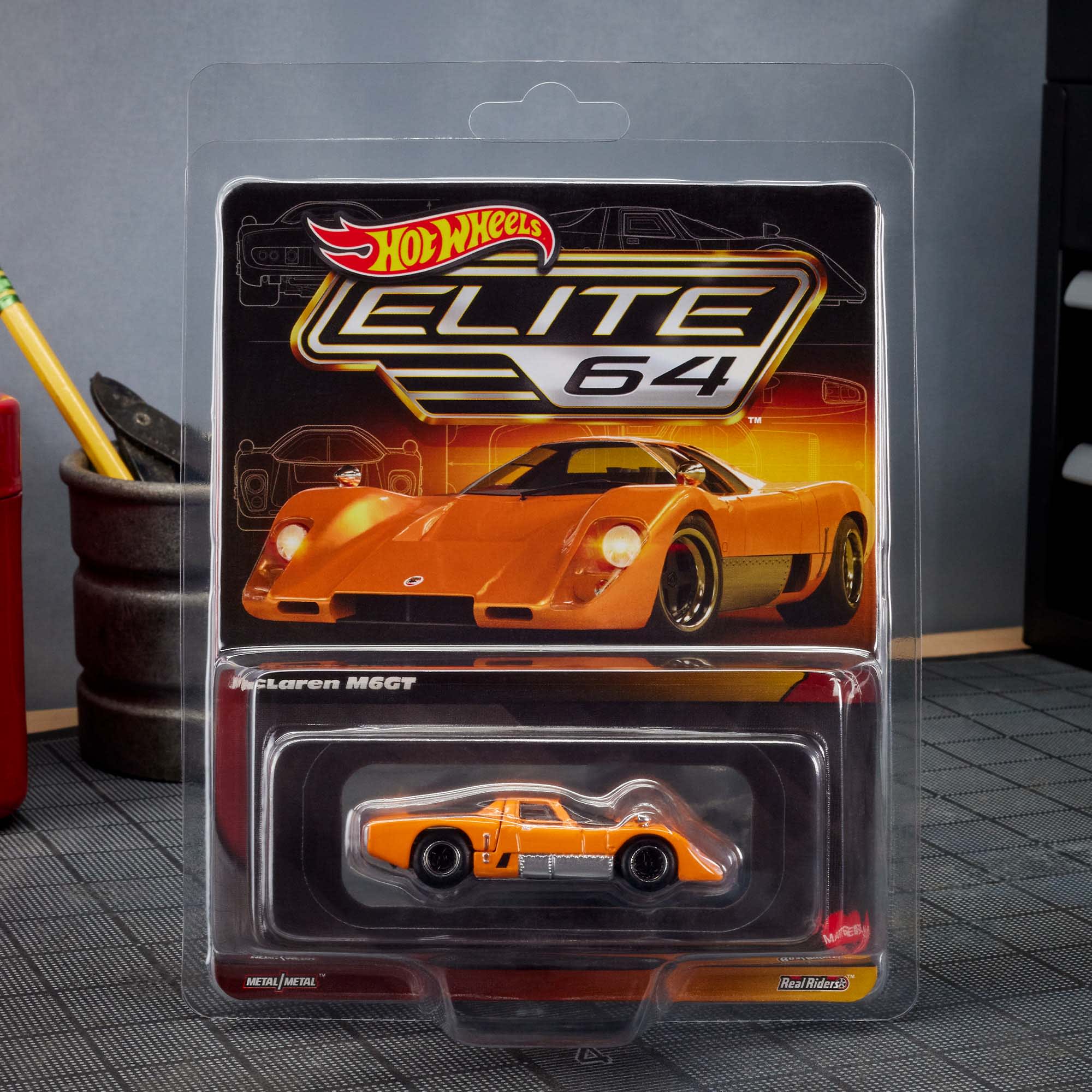 Hot Wheels Elite 64 McLaren M6GT - Image 18