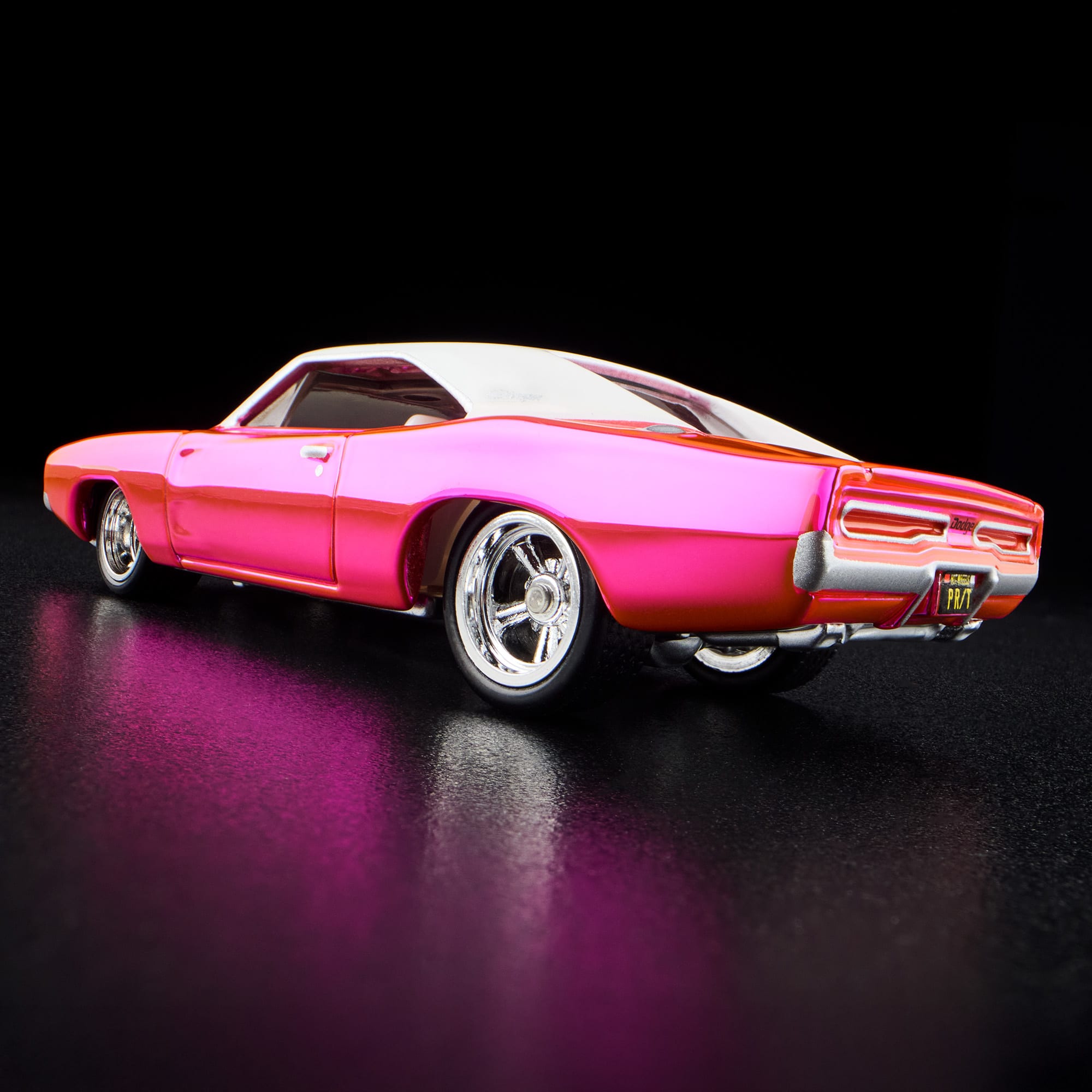 Hot Wheels RLC Exclusive 1969 Dodge Charger R/T - Image 15