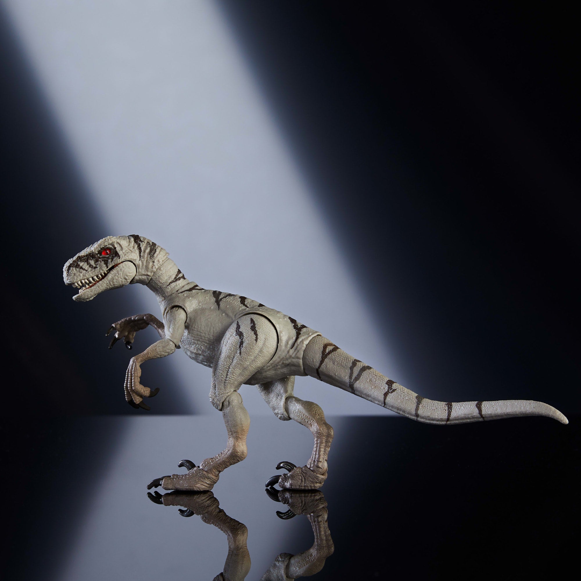 Jurassic World Dinossauro de Brinquedo Atrociraptor Ghost - Image 6