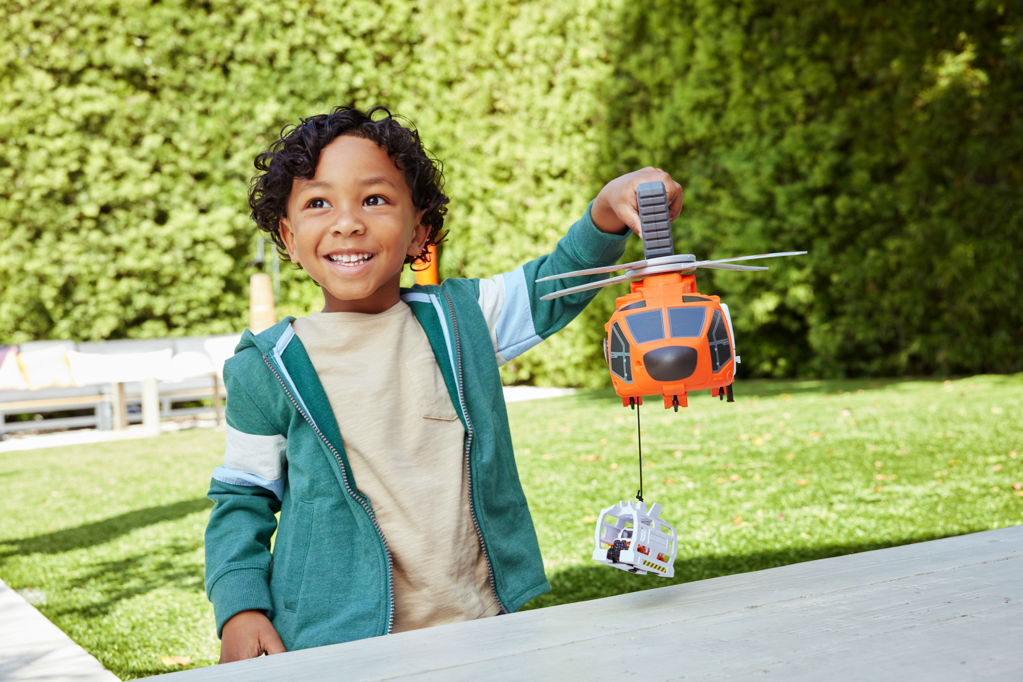 Matchbox Action Drivers Matchbox Rescue Helicopter.16-in Large-Scale Helicopter With 1:64 Scale Die-Cast Toy Ambulance - Image 2