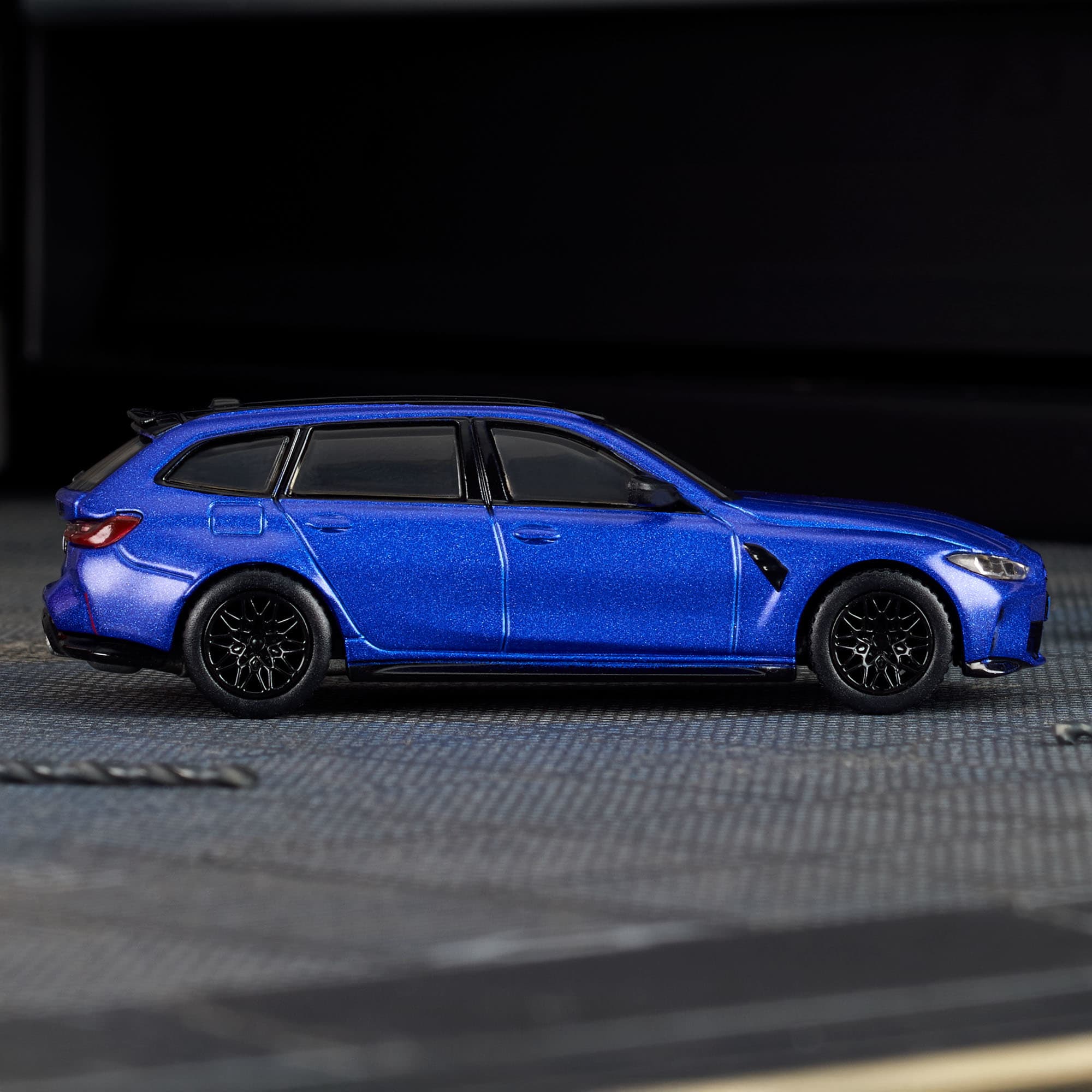 Hot Wheels Elite 64 BMW M3 Touring - Image 3