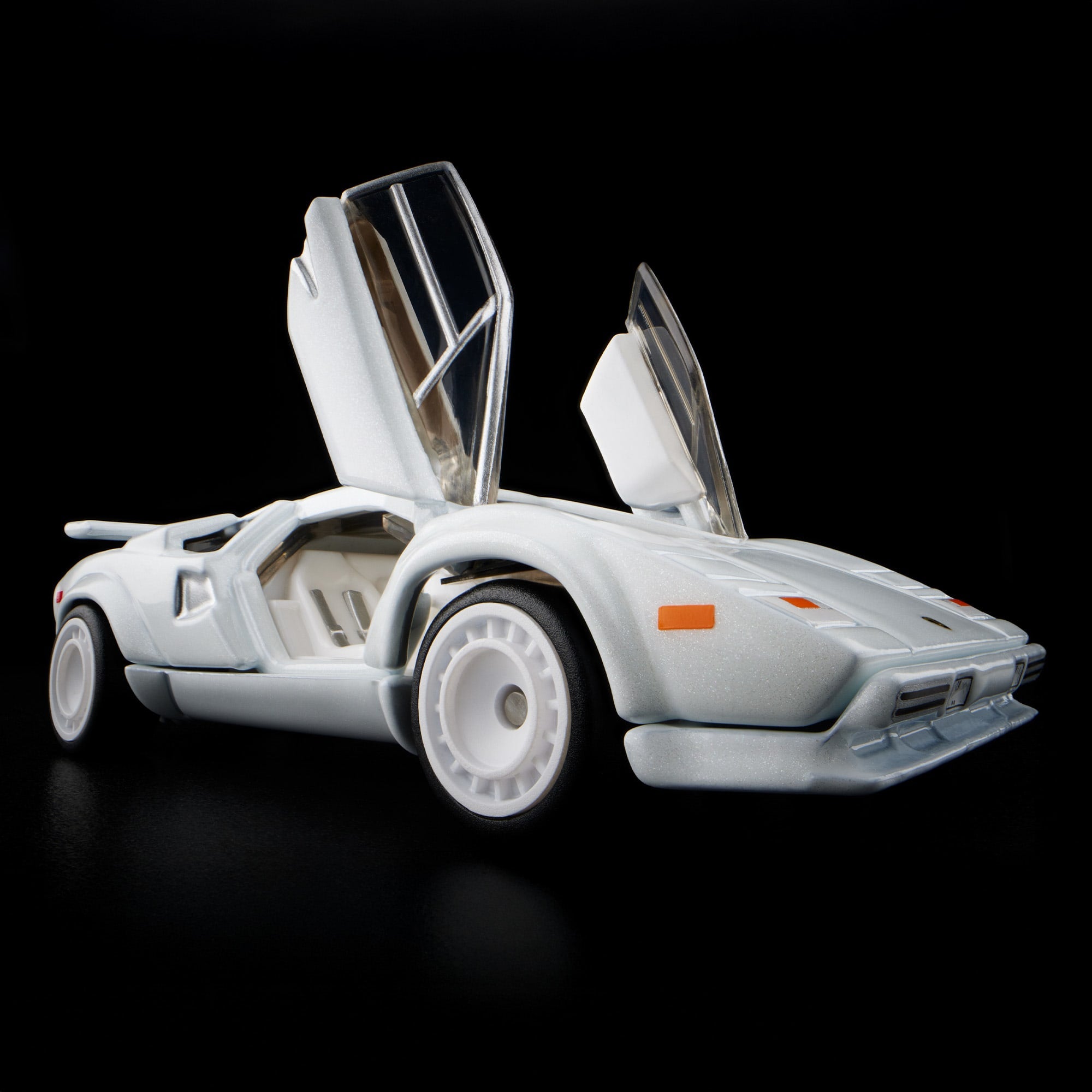 Hot Wheels RLC Exclusive 1982 Lamborghini Countach LP 500 S - Image 10