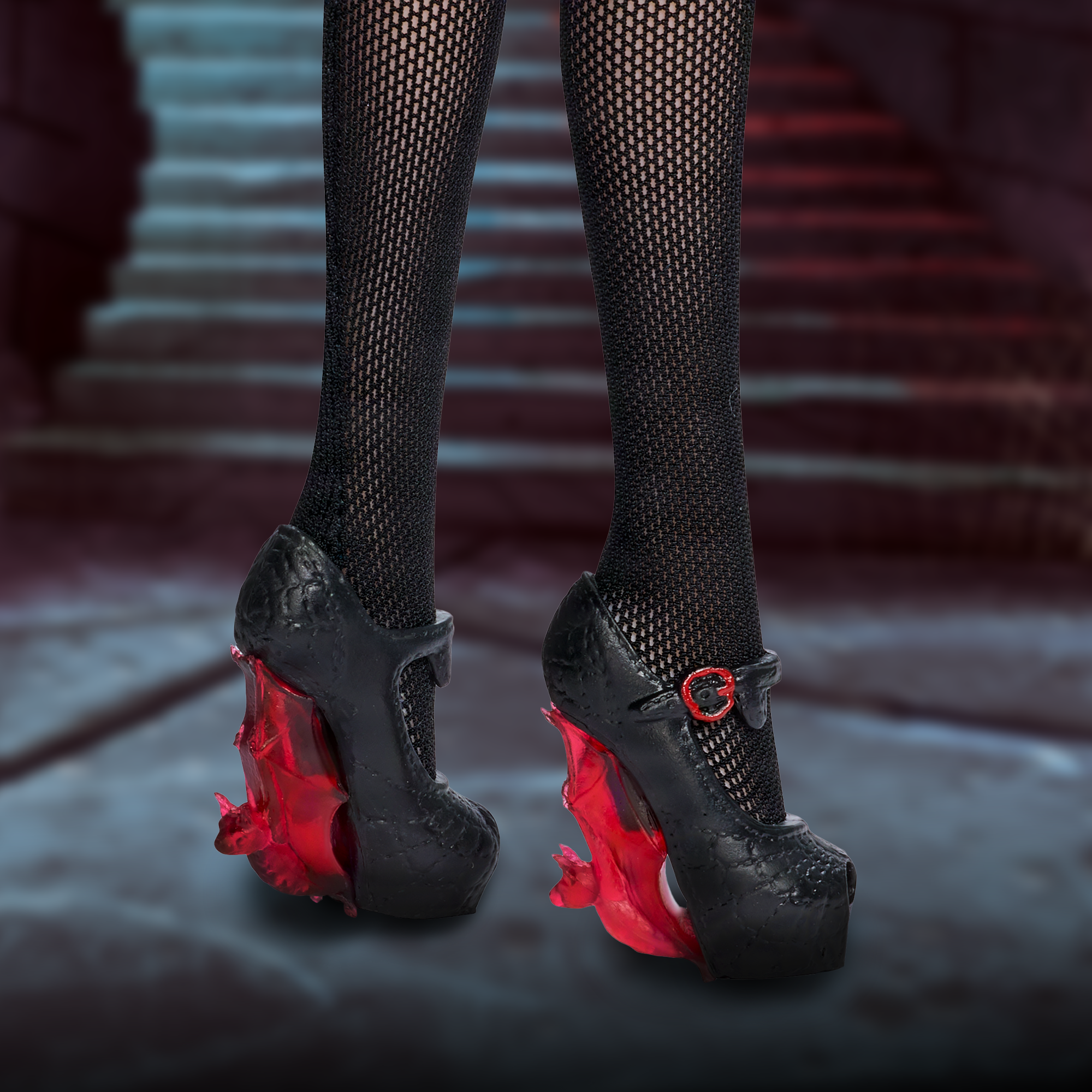 Monster High x Universal Monsters Dracula Doll - Image 4