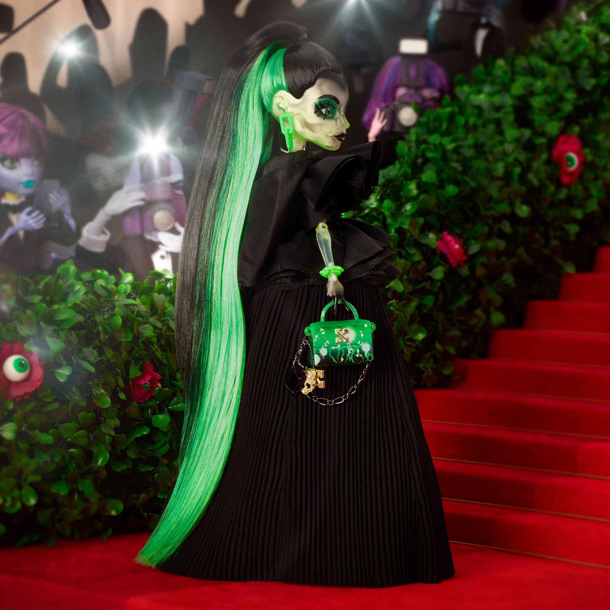 Off-White™ c/o Monster High Symphanee Midnight Doll - Image 6