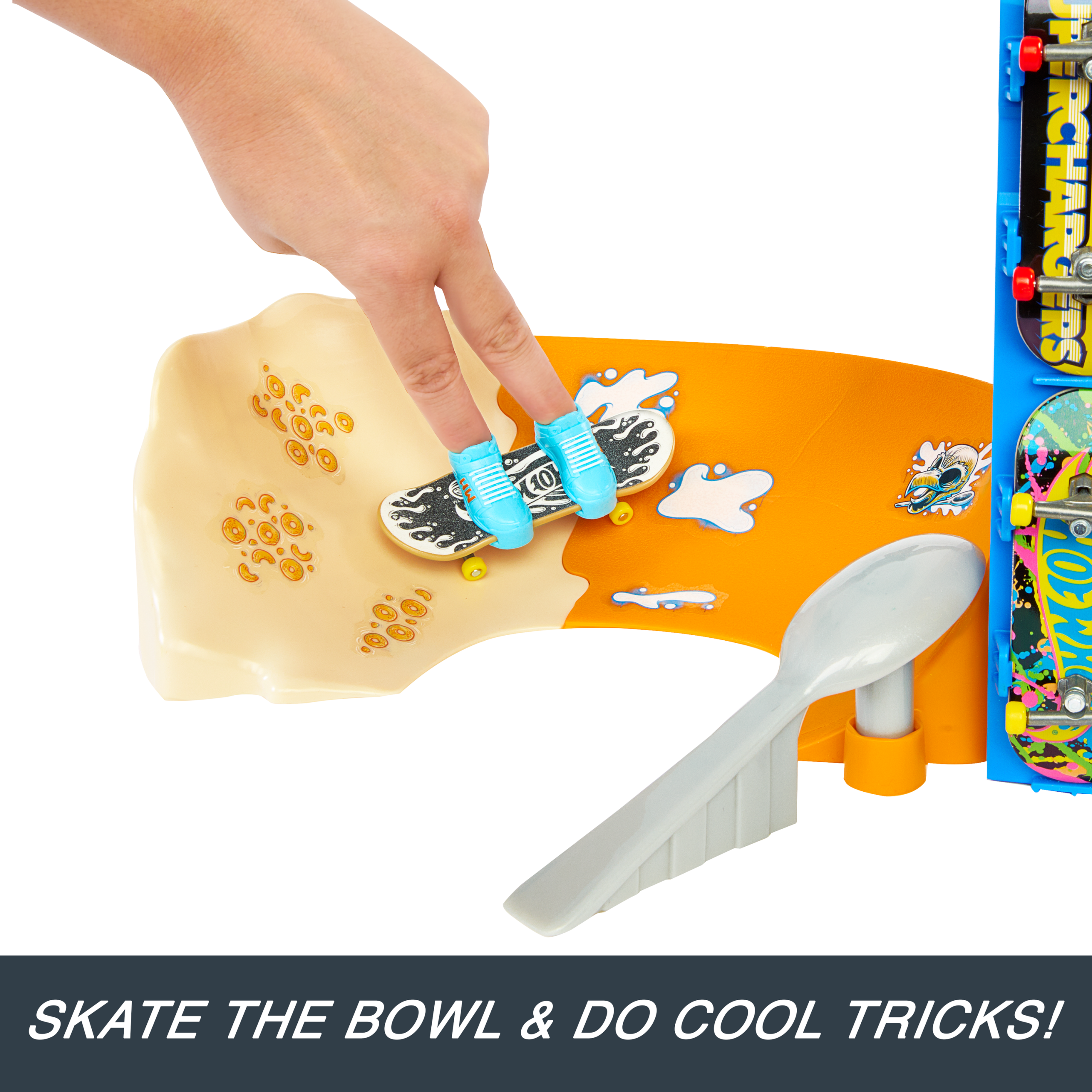 Hot Wheels Skate Tony Hawk Cereal Skate Bowl Fingerboard Set With 1 Exclusive Board & Pair Of Skate Shoes - Image 2