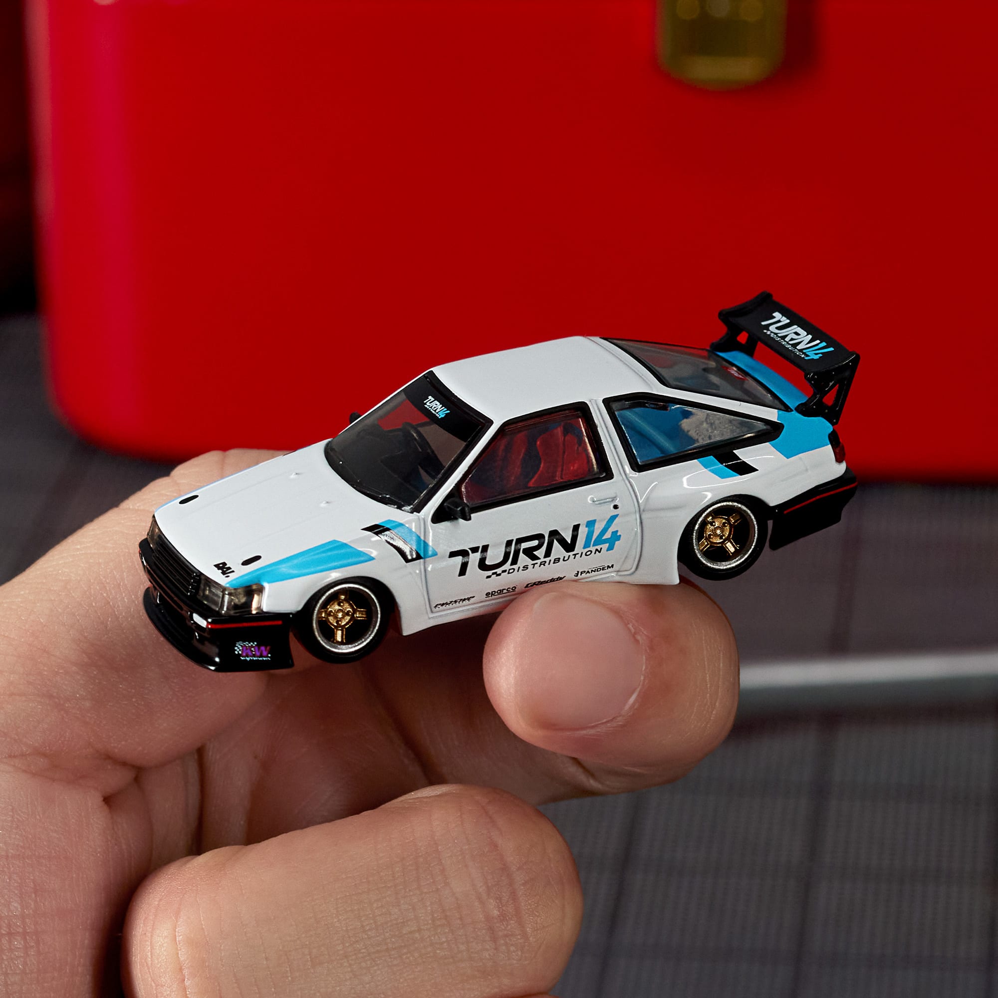Elite 64 Toyota Corolla Levin (AE86) Custom - Image 13