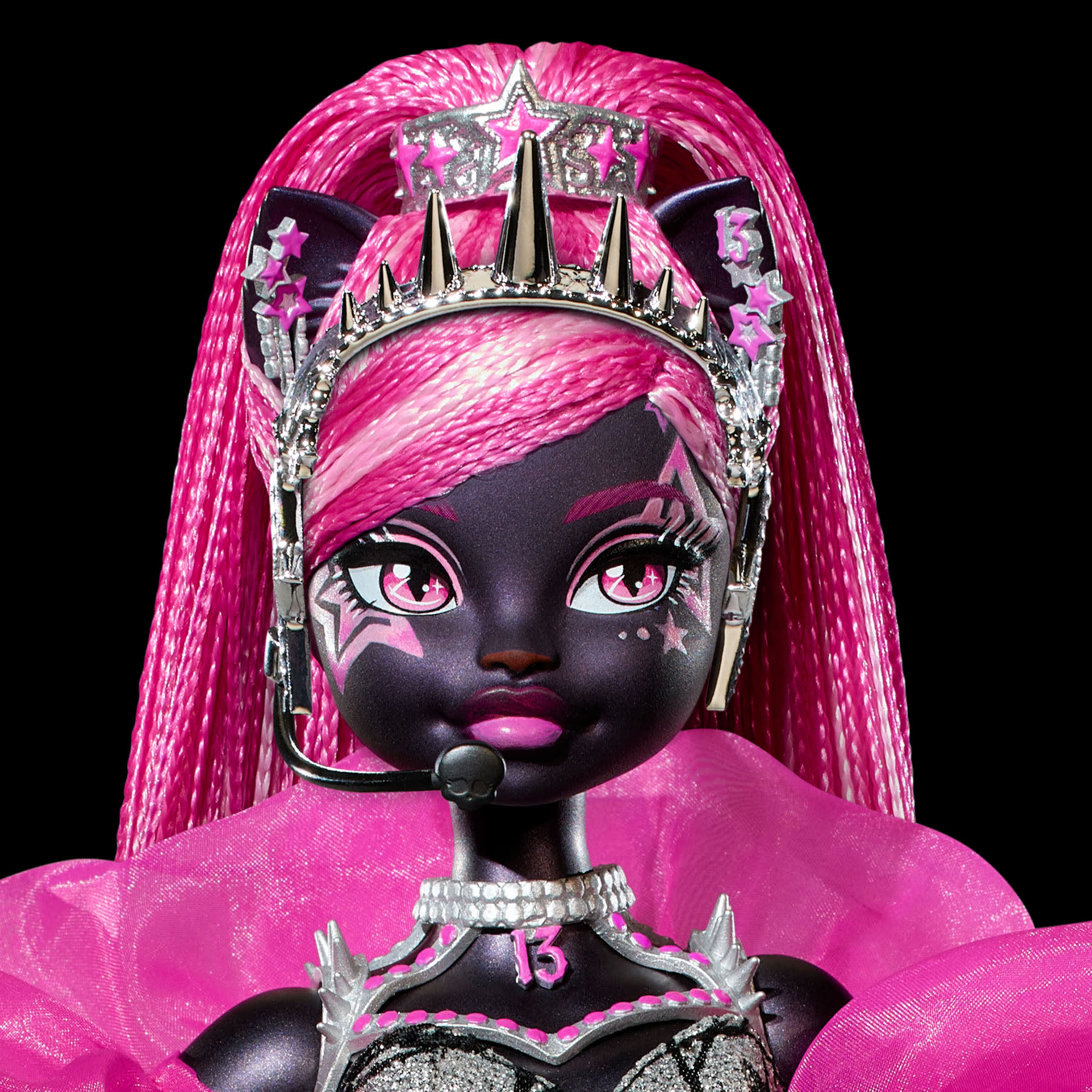 Monster High 2025 Fang Vote Catty Noir Doll - Image 2
