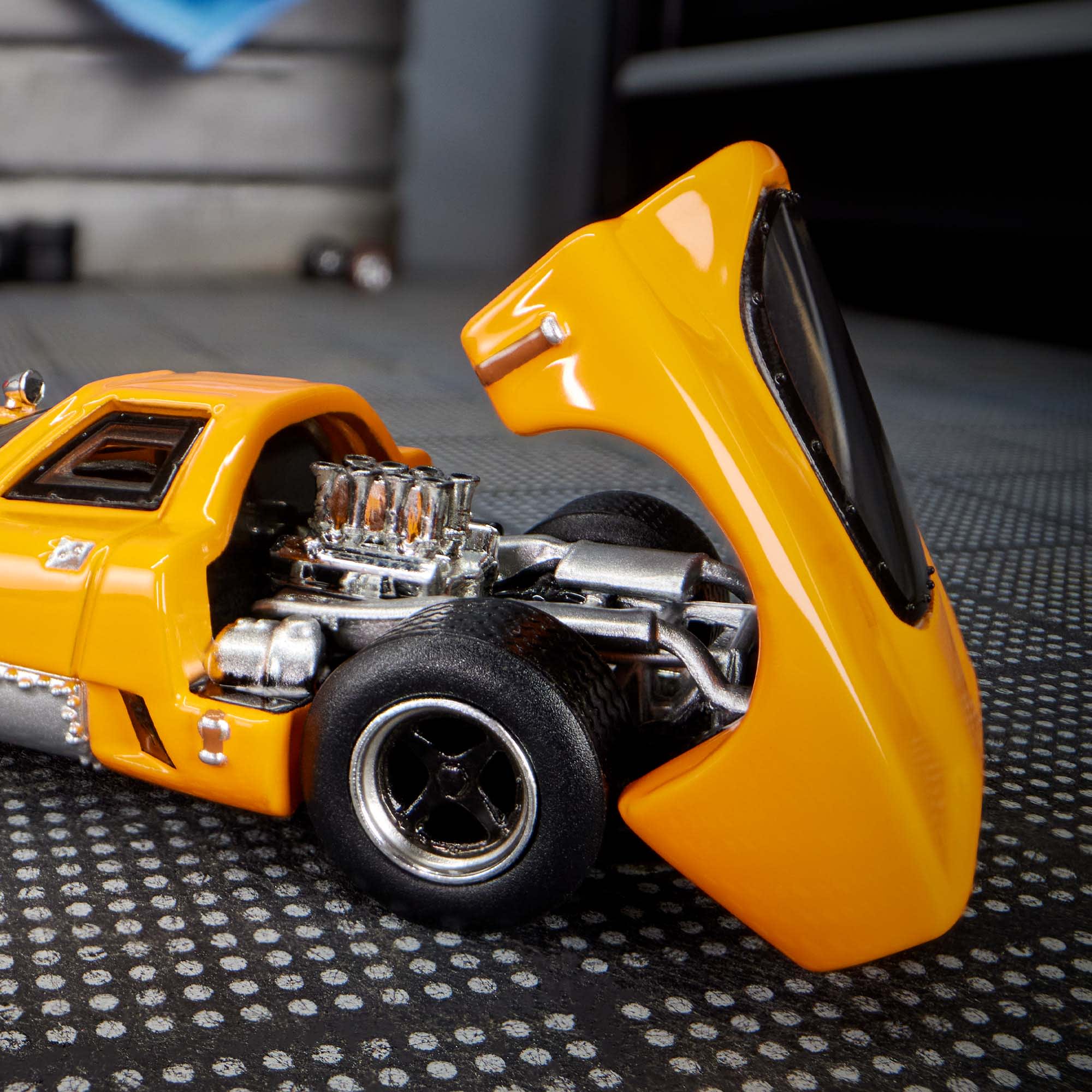 Hot Wheels Elite 64 McLaren M6GT - Image 10