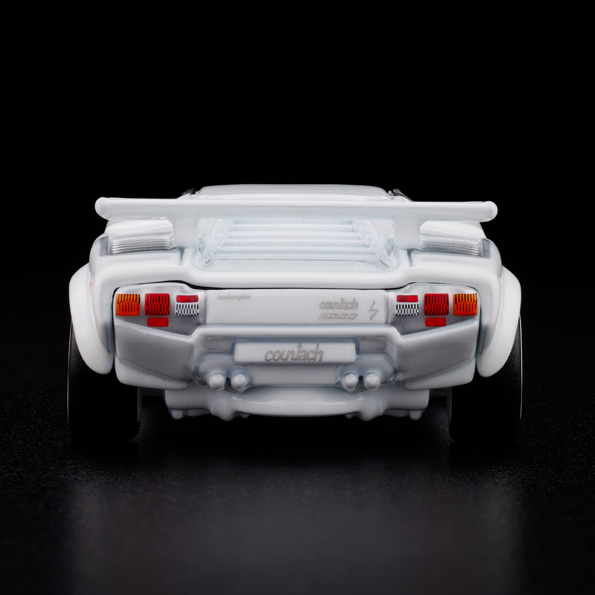 Hot Wheels RLC Exclusive 1982 Lamborghini Countach LP 500 S - Image 13