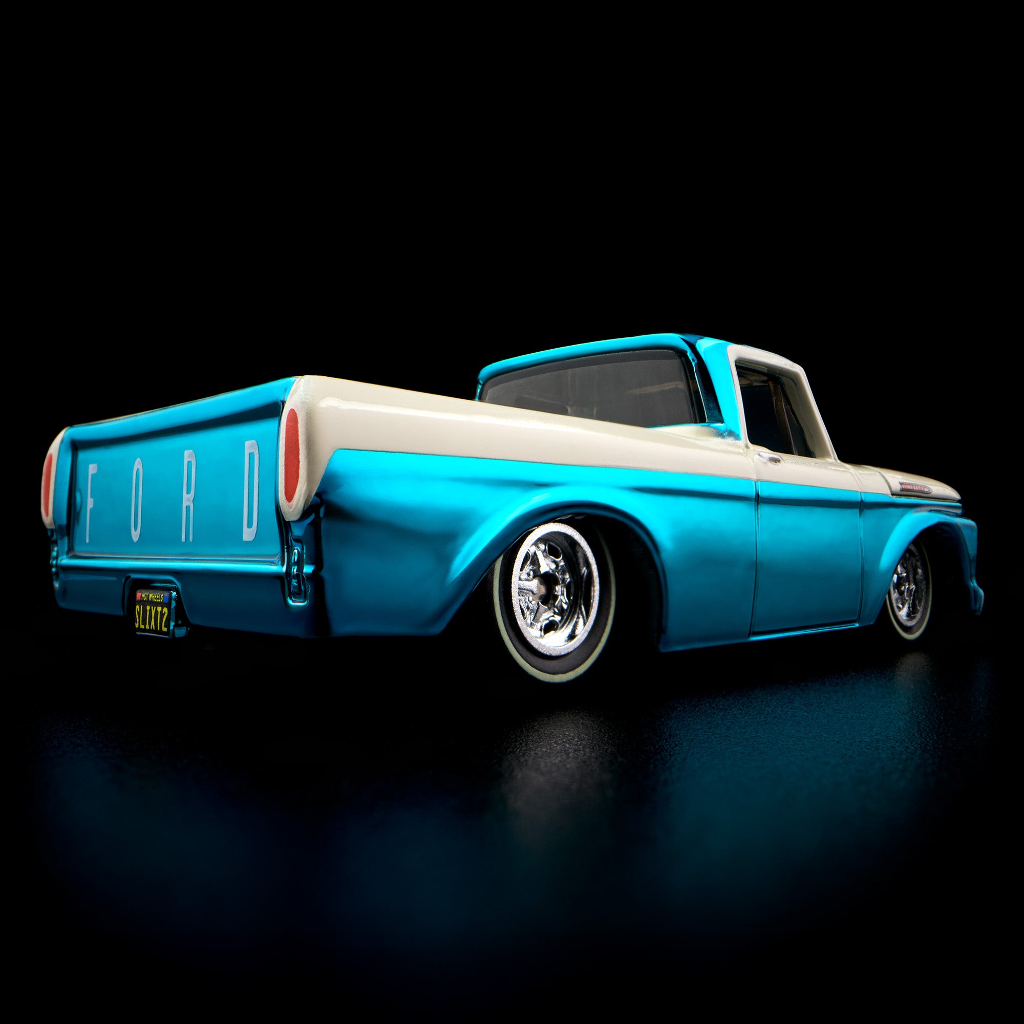 Hot Wheels RLC Exclusive 1962 Ford F-100 - Image 4