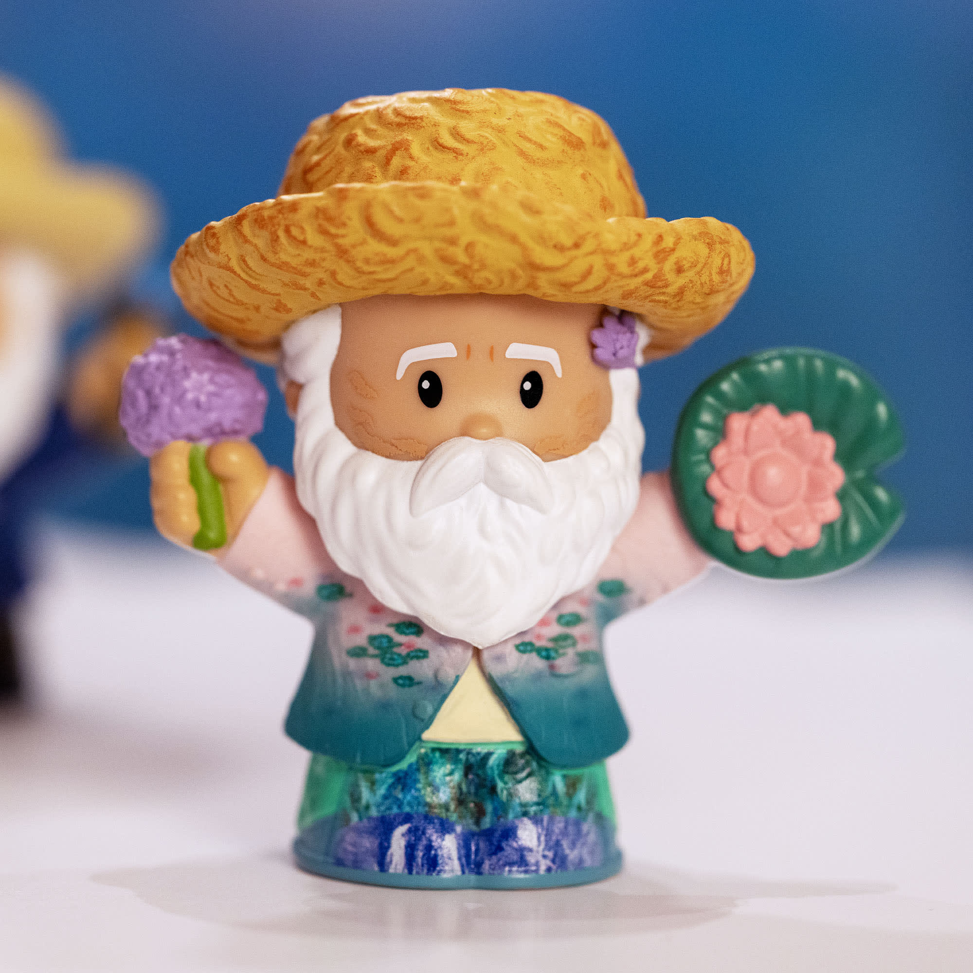 Little People Collector x MoMA Claude Monet Figure Set - Image 3