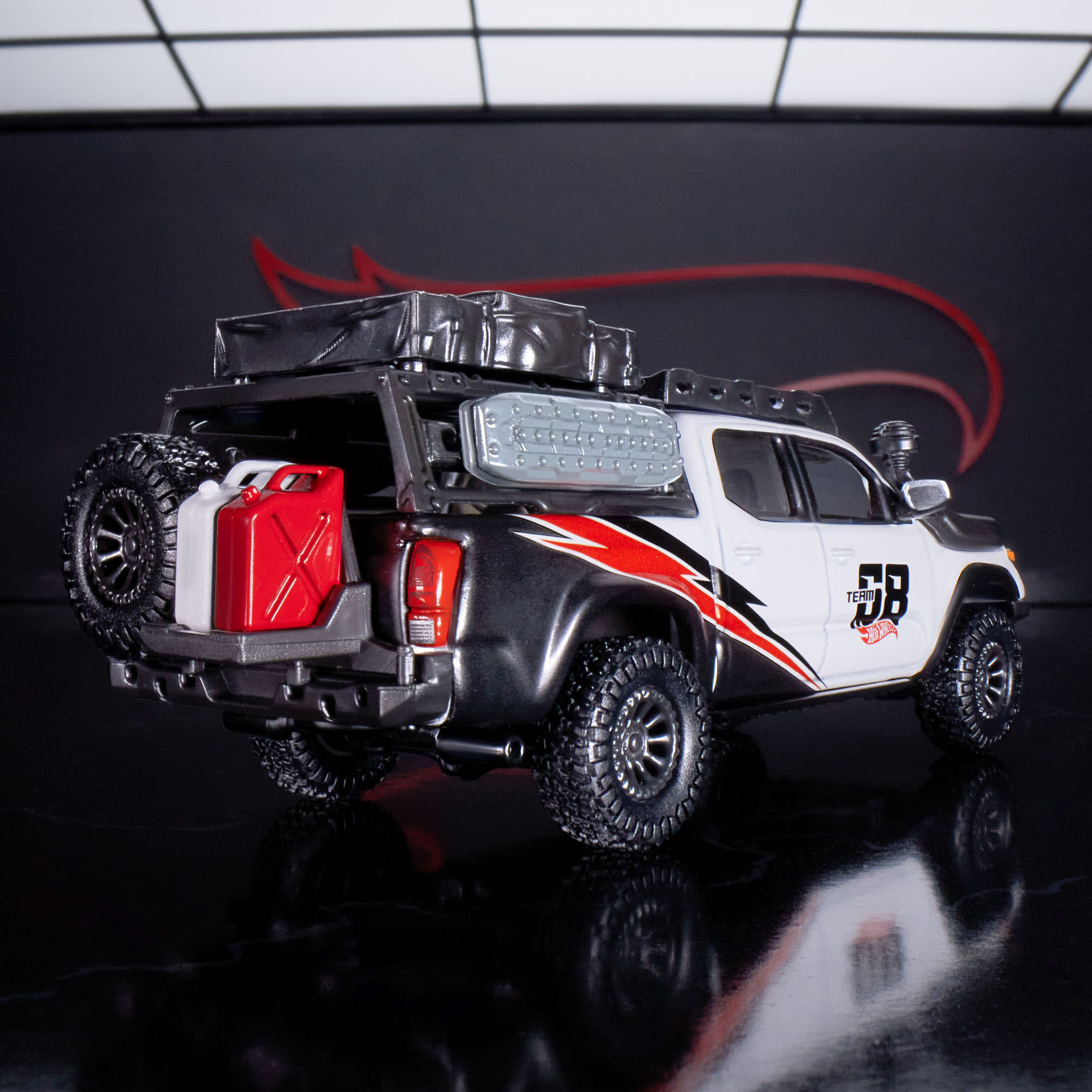 Hot Wheels Elite 64 Mod Shop '17 Toyota Tacoma - Image 3
