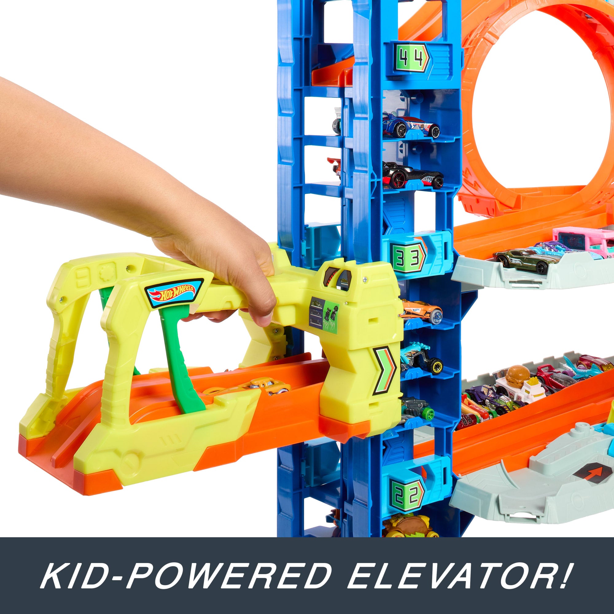 Hot Wheels City Ultimate Garage Playset From Let's Race With 2 Toy Cars & Storage For 50+ Cars - Image 4