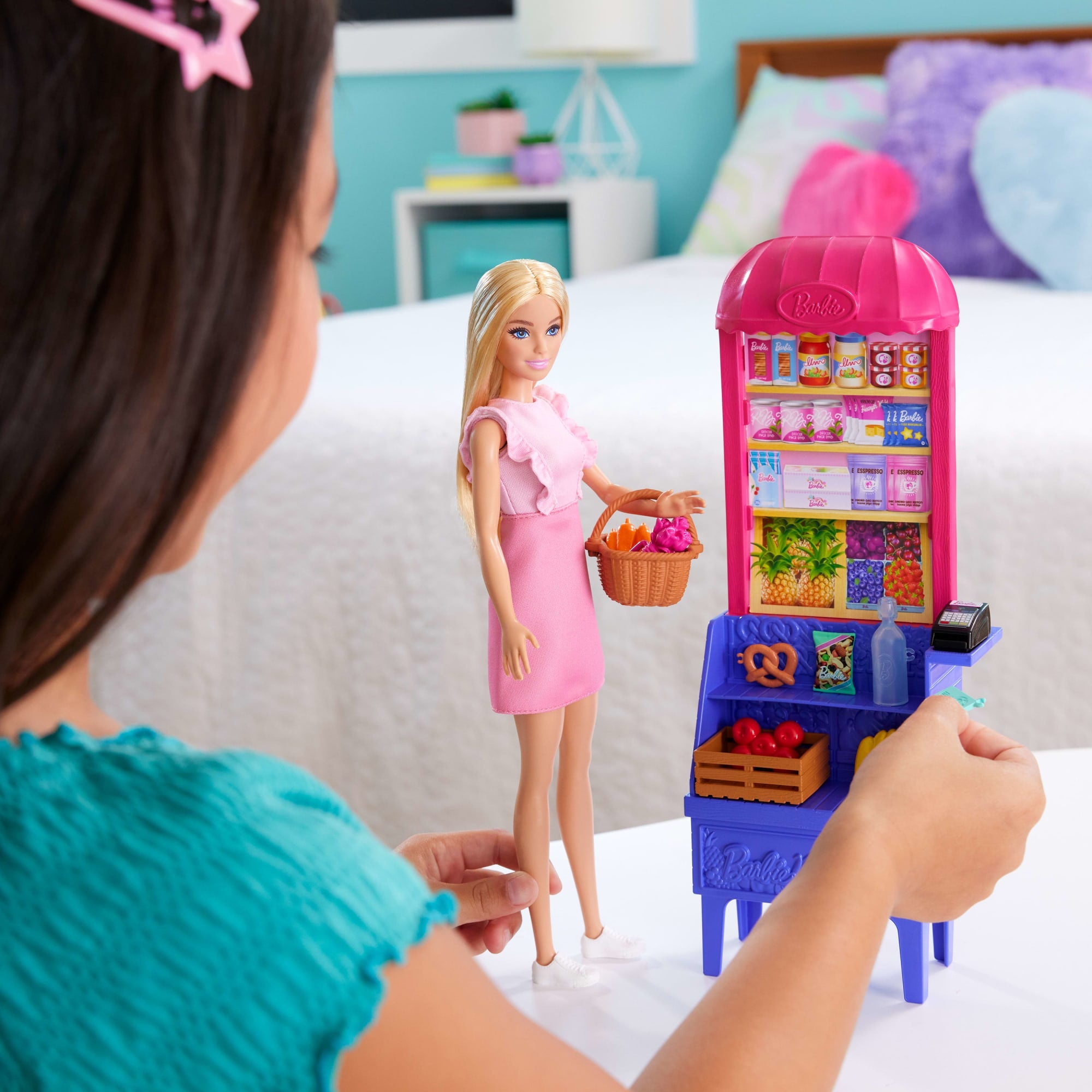 Barbie et Teresa: La Recette de L'Amitié Malibu Au Marché - Image 3