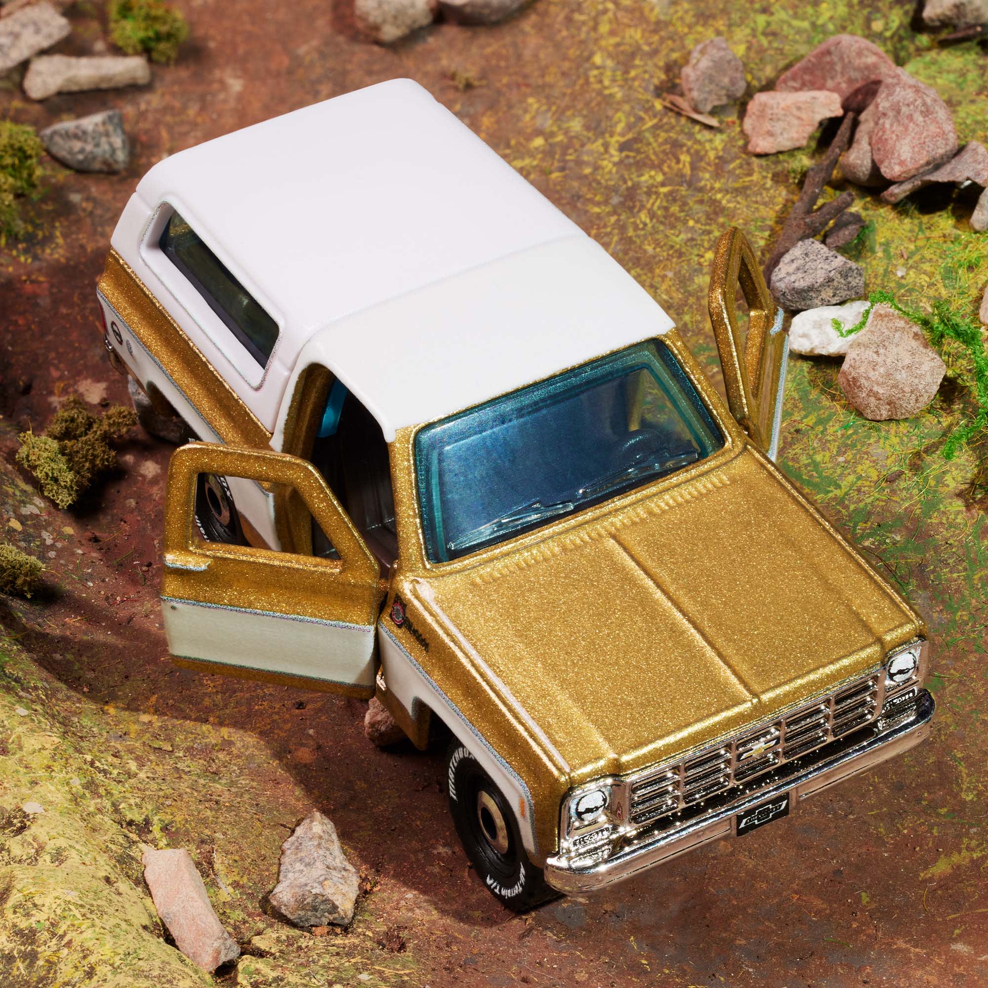 Matchbox 1979 Chevy Blazer - Image 8
